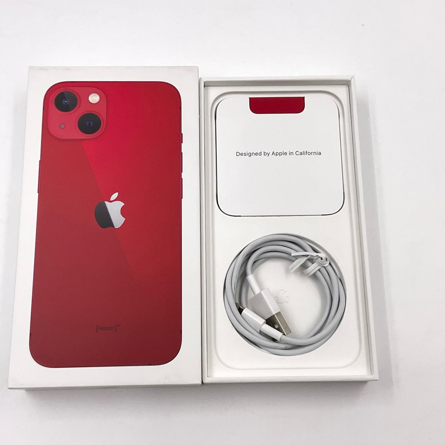 【全額返金保証】【最速発送】Apple iPhone iPhone 13 256GB (PRODUCT)RED docomo 白ロム 動作確認済 85%