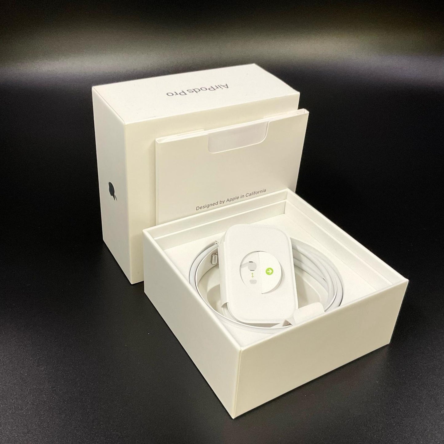 【全額返金保証】【最速発送】Apple AirPods Pro 第2世代 MQD83J/A 超美品 動作確認済
