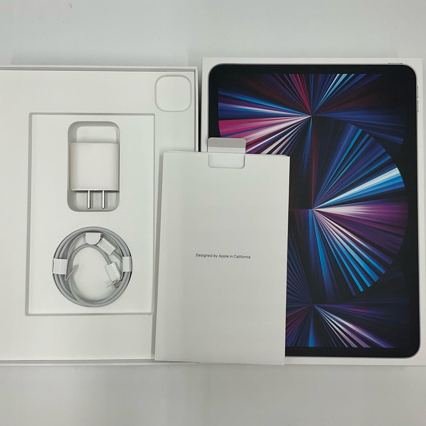 【全額返金保証】【最速発送】Apple iPad Pro 11インチ 第3世代 256GB シルバー Wi-Fi 超美品 動作確認済