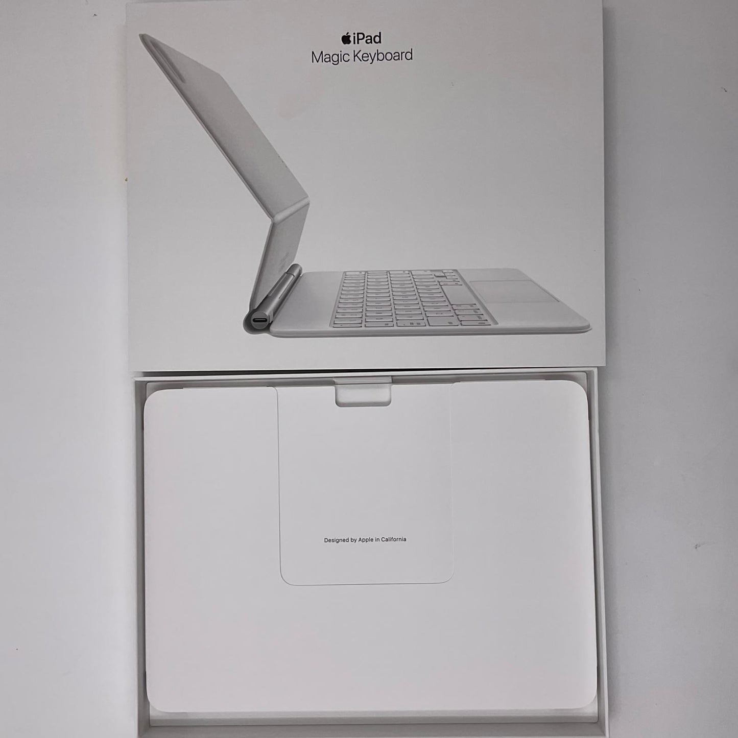 【全額返金保証】【最速発送】Apple Magic Keyboard MJQJ3J/A 超美品 動作確認済