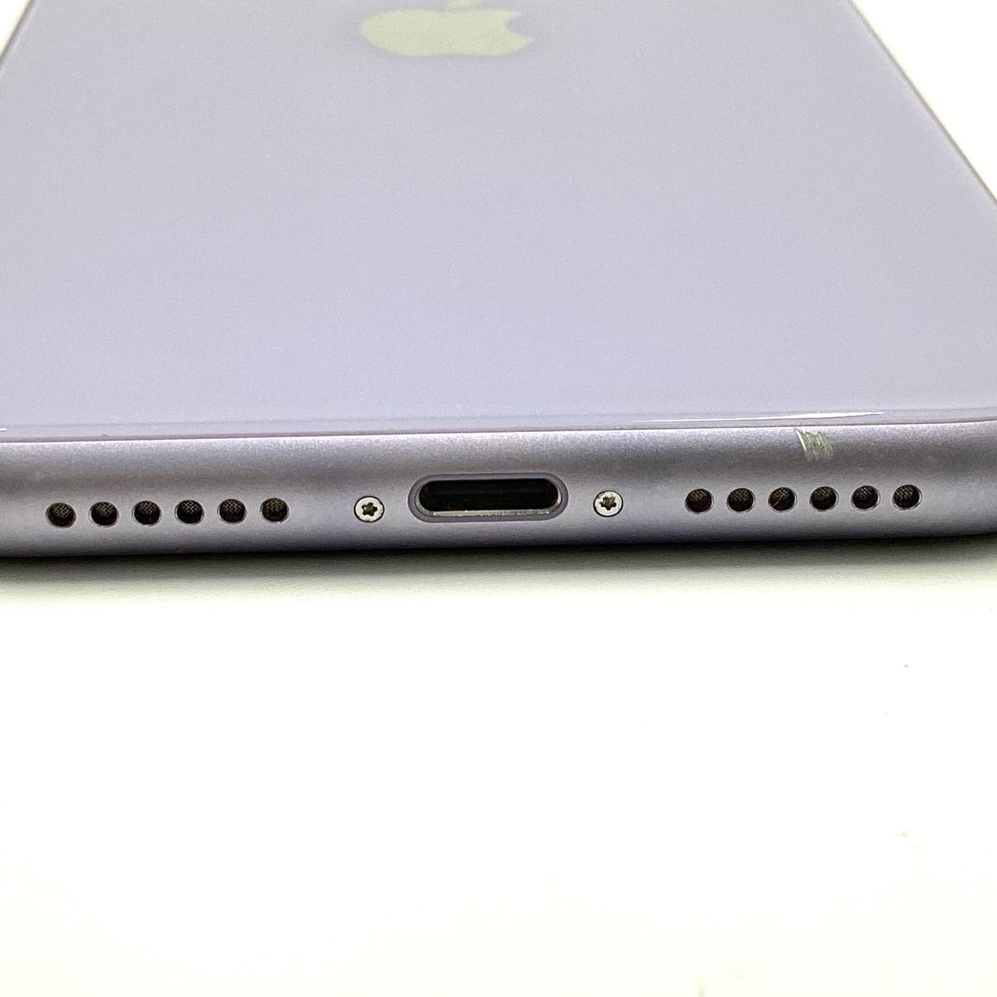 【全額返金保証】【最速発送】Apple iPhone iPhone 11 128GB パープル docomo 白ロム 動作確認済 75%