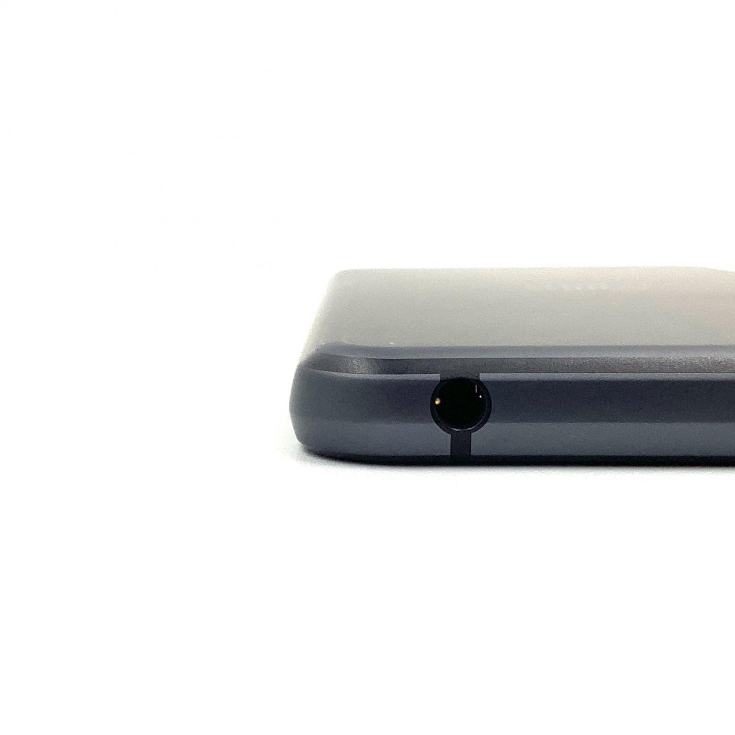 【全額返金保証】【最速発送】SHARP AQUOS sense3 basic 32GB ブラック au SHV48 白ロム 美品 動作確認済