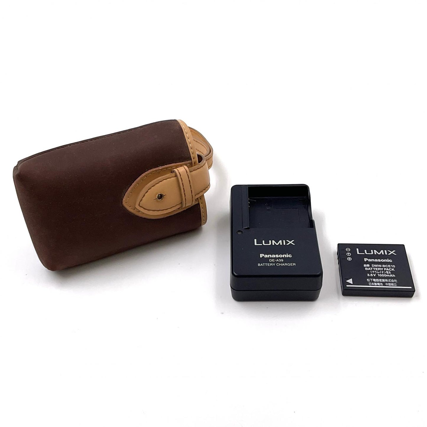 【最速発送】Panasonic コンパクトデジタルカメラ LUMIX DMC-FX37 シルバー【難有】