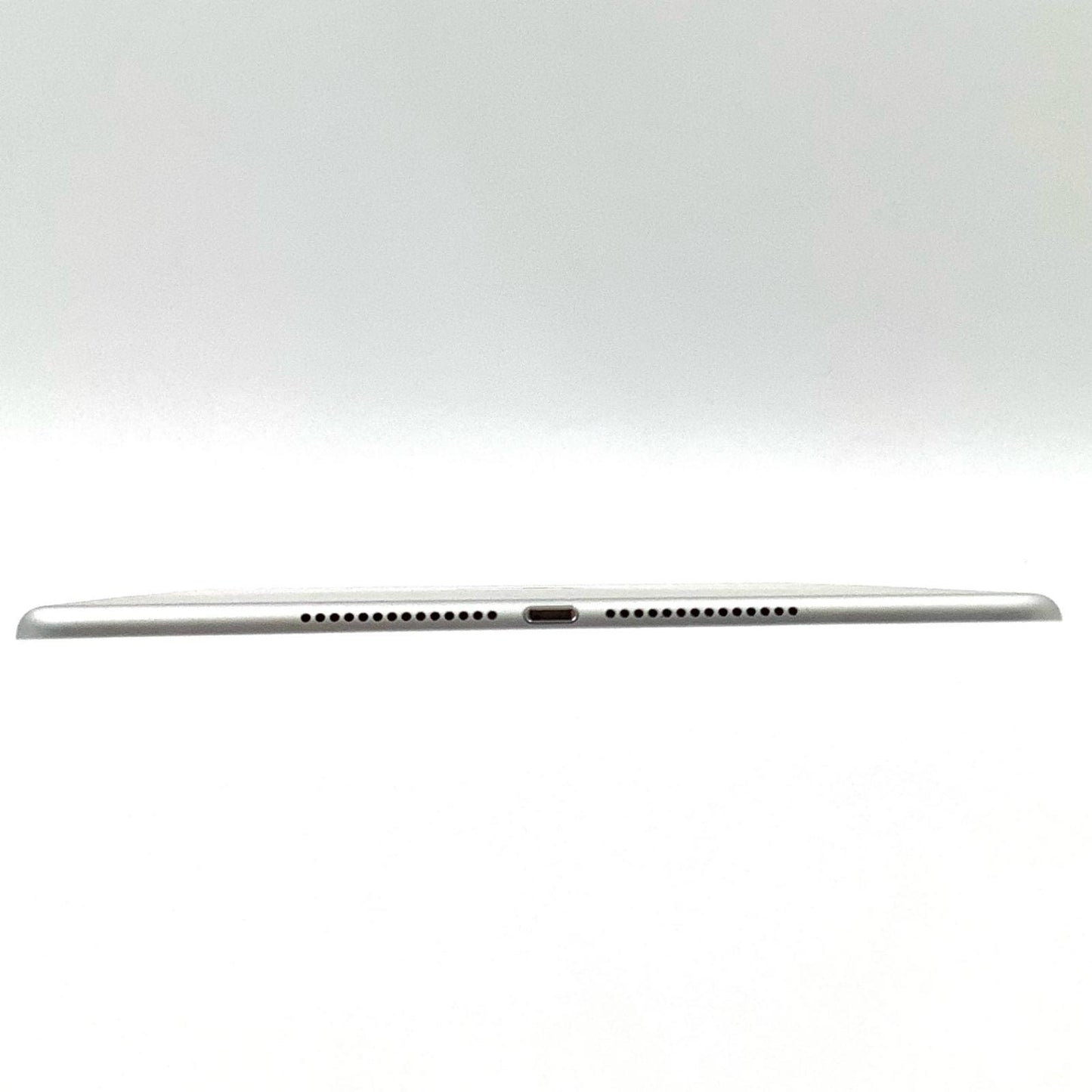 【全額返金保証】【最速発送】Apple iPad Air 9.7インチ 第2世代 128GB シルバー WiFi+Cellular Softbank 白ロム 動作確認済