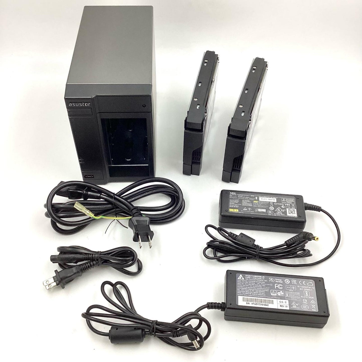 【全額返金保証】【最速発送】ASUSTOR AS6102T 美品 動作確認済