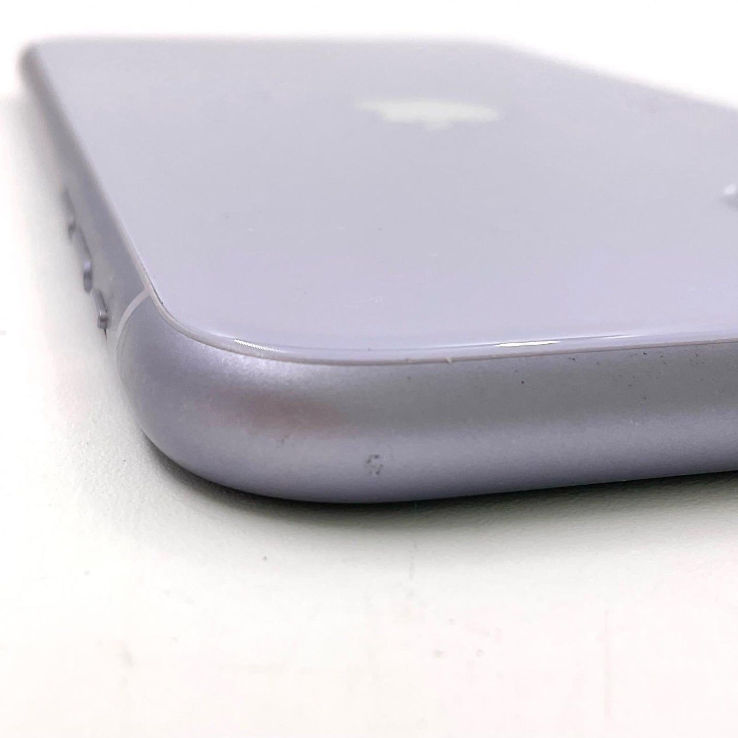 【全額返金保証】【最速発送】Apple iPhone iPhone 11 128GB パープル 白ロム 動作確認済 81%