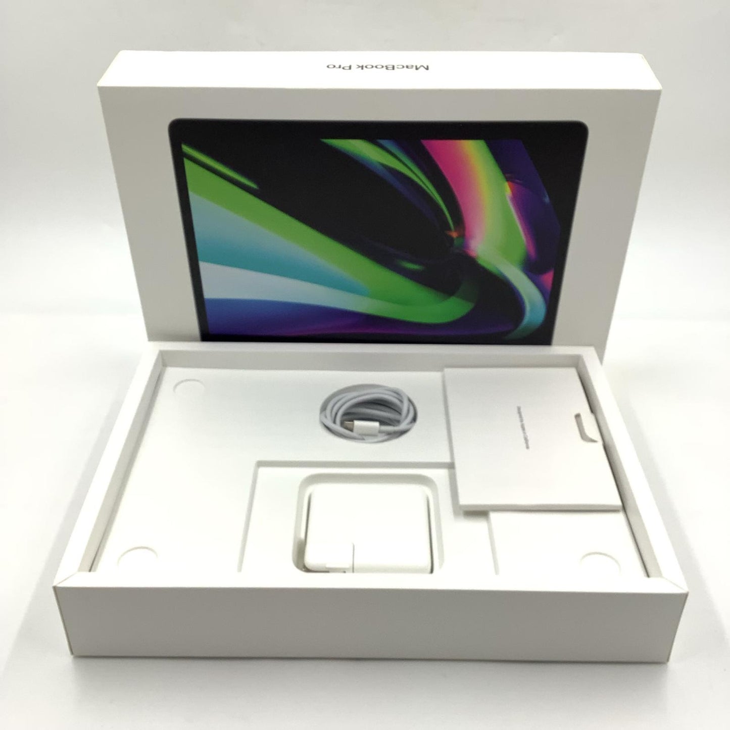 【全額返金保証】【最速発送】Apple MacBook Pro 13.3インチ 2022 Apple M2 8GB SSD 256GB スペースグレイ 89% 動作確認済