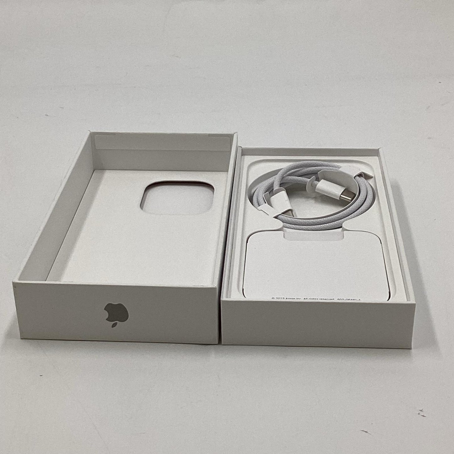 【全額返金保証】【最速発送】Apple iPhone iPhone 15 Pro 256GB ナチュラルチタニウム SIMフリー 白ロム 動作確認済 88%
