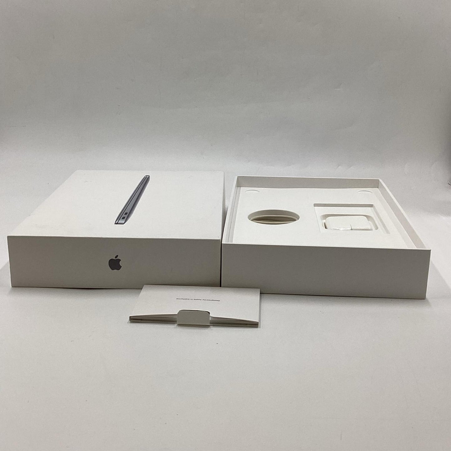 【全額返金保証】【最速発送】Apple MacBook Air 13インチ 2020 Apple M1 8GB SSD 256GB スペースグレイ 94% 動作確認済