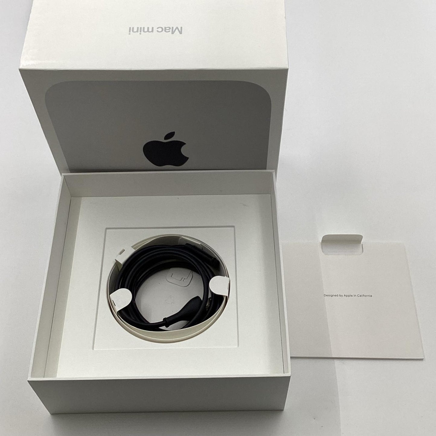 【全額返金保証】【最速発送】Apple Mac mini Apple M2 16GB M.2 SSD 512GB 美品 動作確認済
