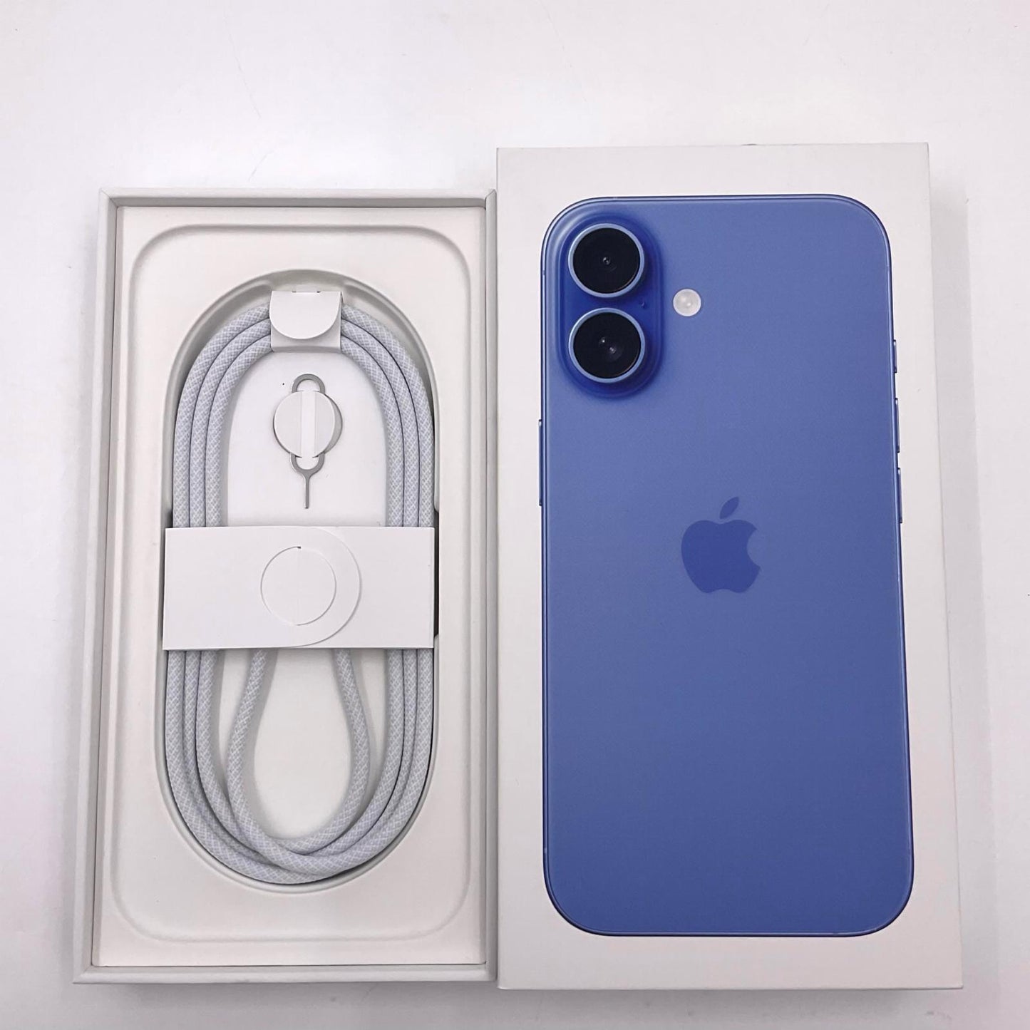 【全額返金保証】【最速発送】Apple iPhone iPhone 16 128GB ウルトラマリン SIMフリー 白ロム 美品 動作確認済 95%