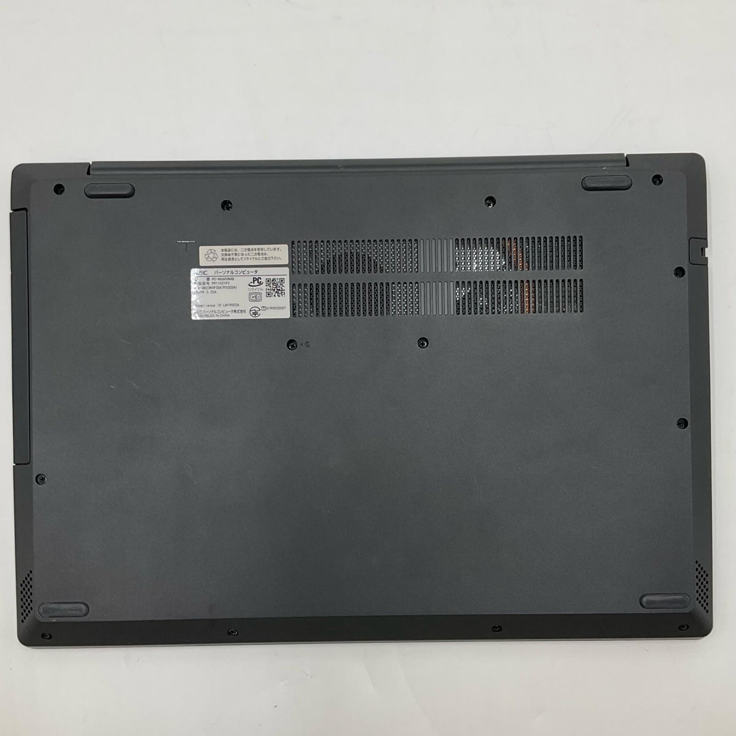 【全額返金保証】【最速発送】NEC LAVIE Note Standard NS600/N AMD Ryzen7 3700U with Radeon Vega Mobile Gfx 4GB M.2 SSD 256GB 90% 動作確認済