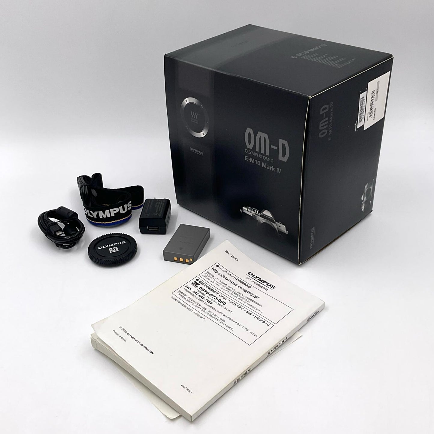 【全額返金保証】【最速発送】OLYMPUS デジタル一眼 OM-D E-M10 Mark IV ボディ シルバー 動作確認済