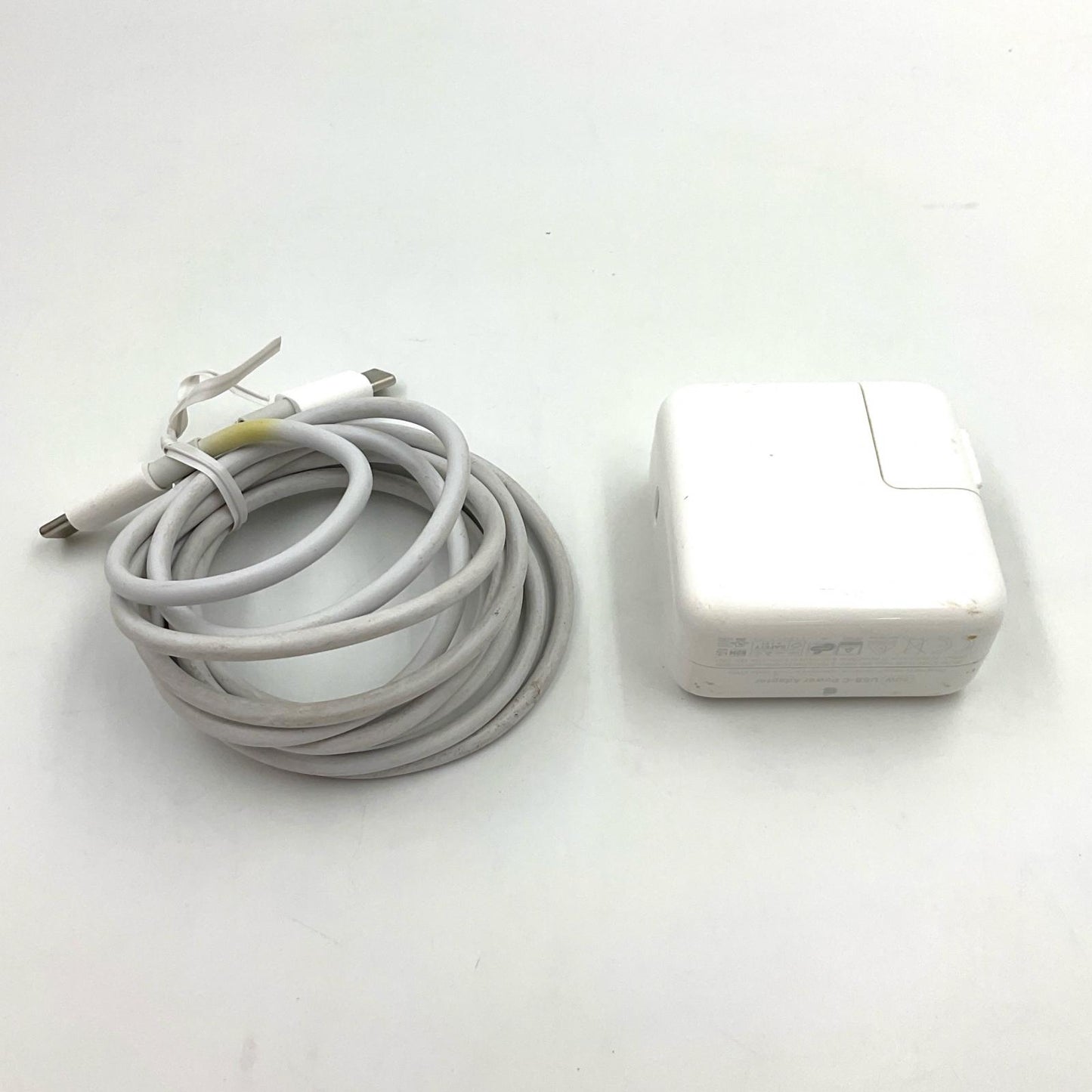 【全額返金保証】【最速発送】Apple MacBook Air 13.3インチ 2020 Apple M1 16GB SSD 256GB シルバー 86% 動作確認済