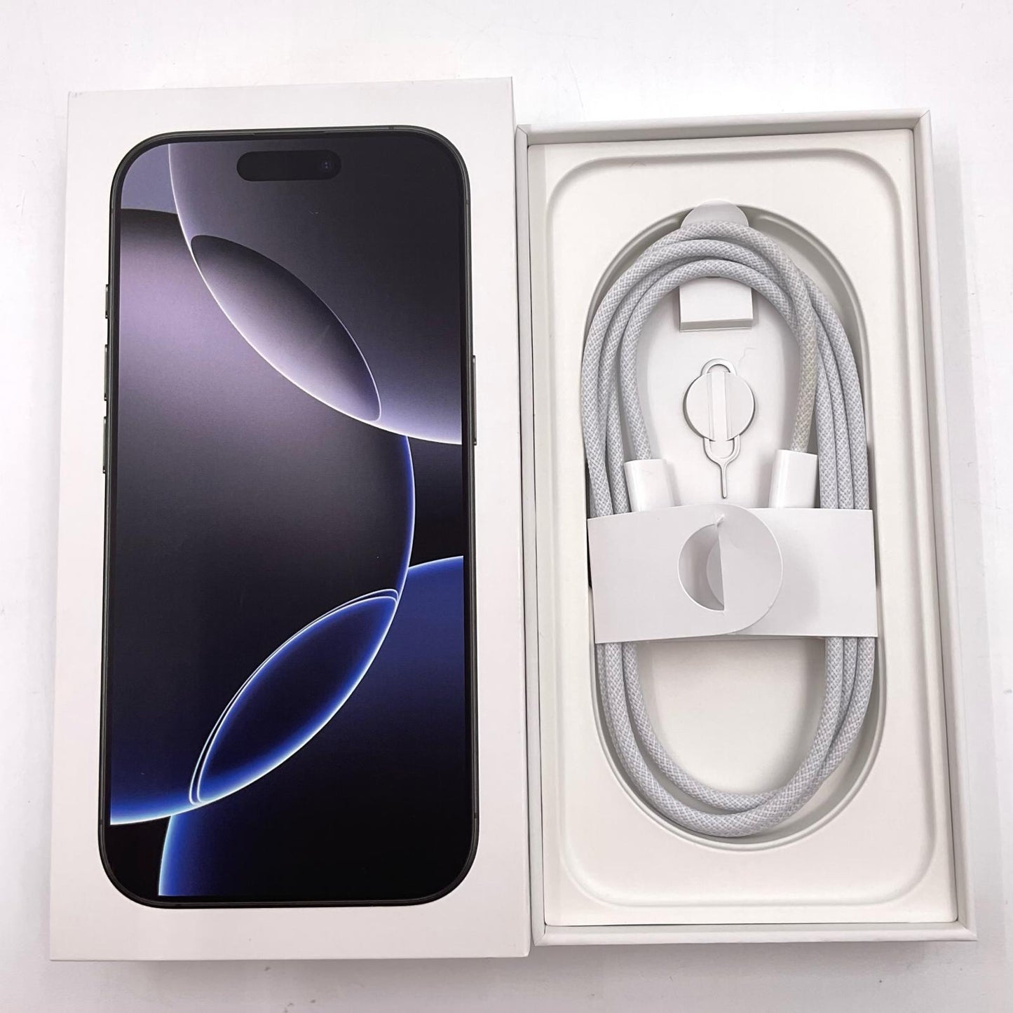 【全額返金保証】【最速発送】Apple iPhone iPhone 16 Pro 512GB ブラックチタニウム SIMフリー 白ロム 動作確認済 93%