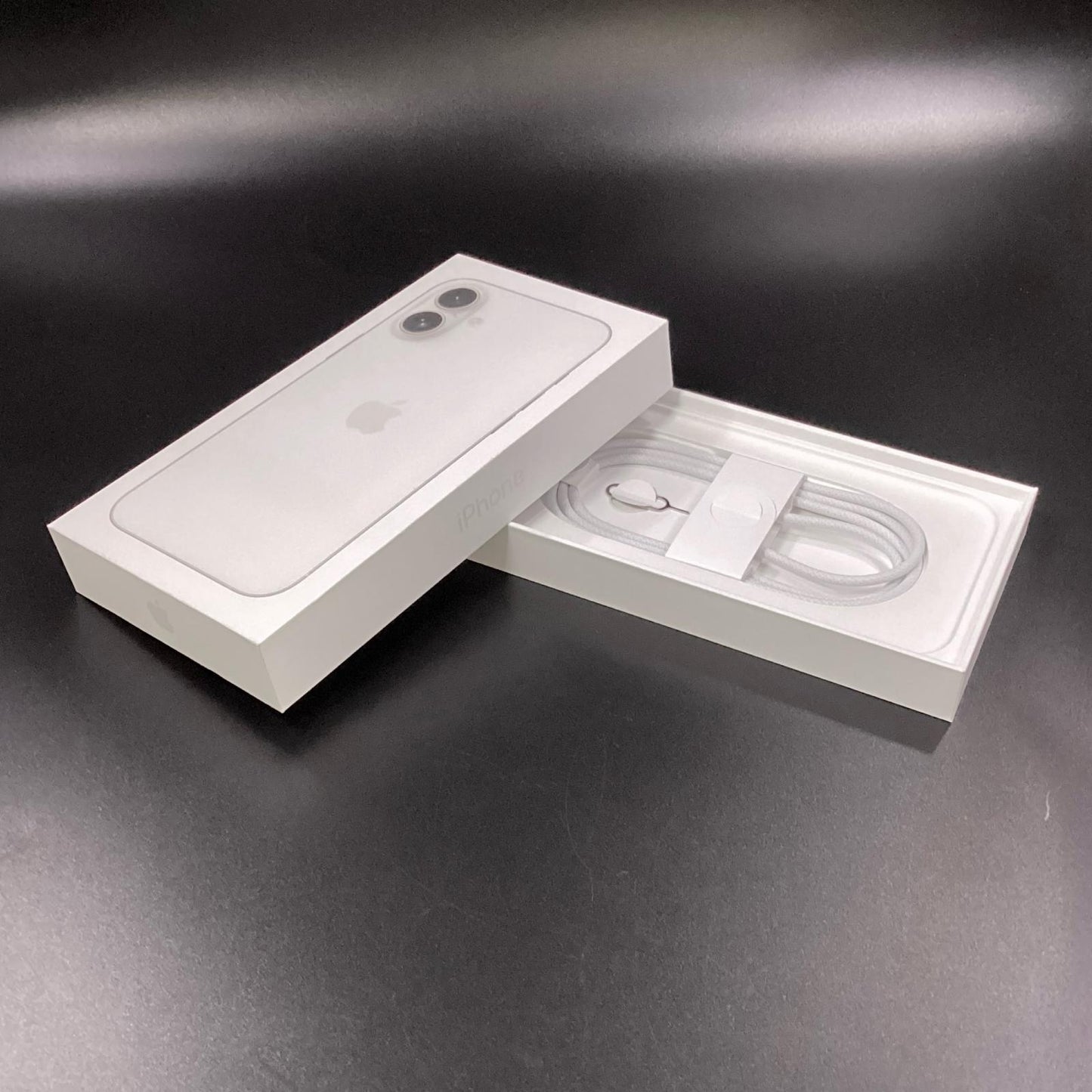 【全額返金保証】【最速発送】Apple iPhone iPhone 16 Plus 128GB ホワイト SIMフリー 白ロム 超美品 動作確認済 91%