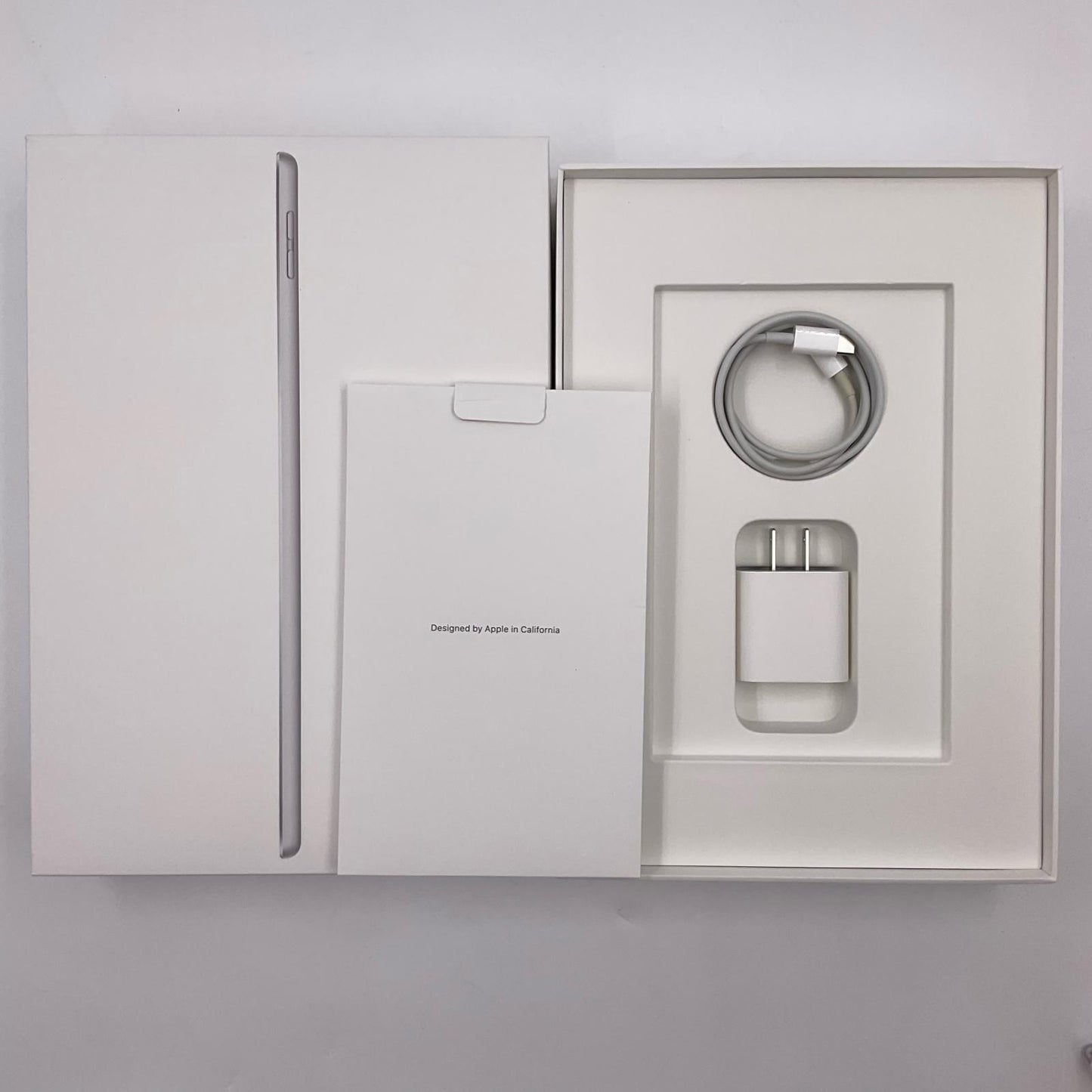 【全額返金保証】【最速発送】Apple iPad iPad 10.2インチ 第9世代 64GB シルバー Wi-Fi 動作確認済