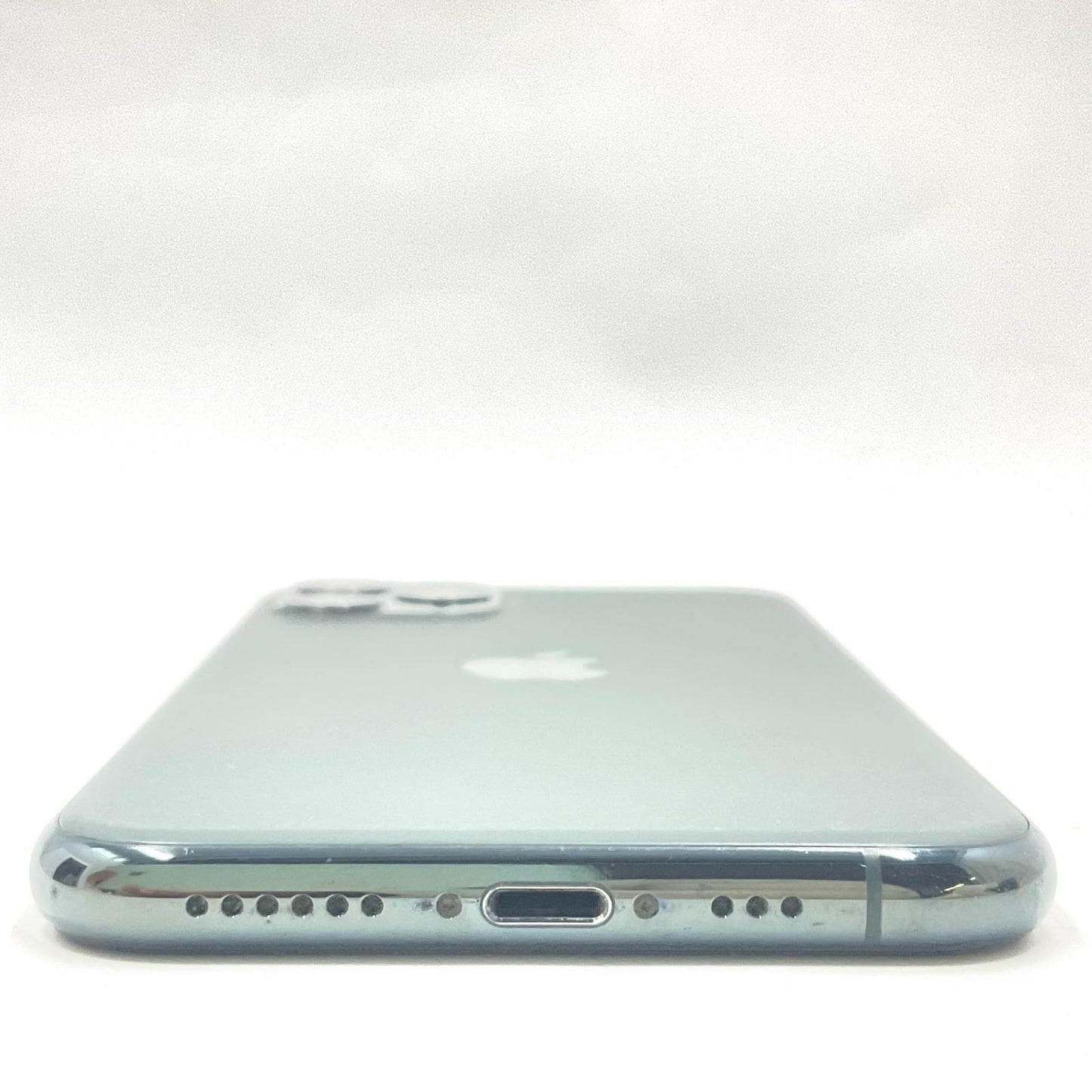 【全額返金保証】【最速発送】Apple iPhone iPhone 11 Pro 256GB ミッドナイトグリーン Softbank 白ロム 動作確認済 66%