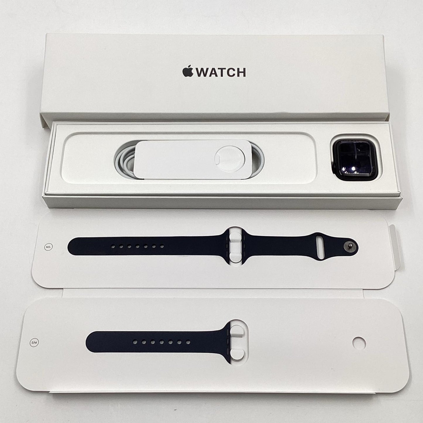 【全額返金保証】【最速発送】Apple Watch SE 第2世代 アルミニウム 40mm GPS 100% 動作確認済