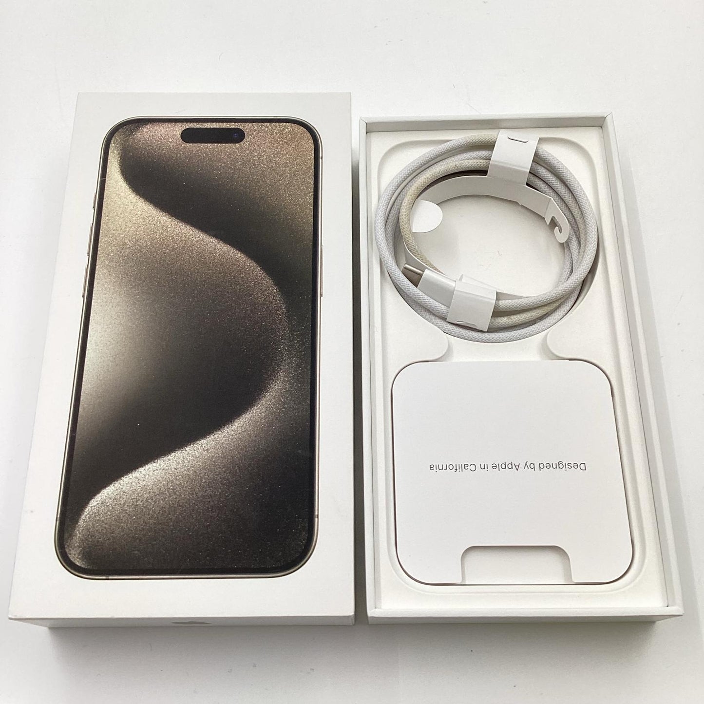 【全額返金保証】【最速発送】Apple iPhone iPhone 15 Pro 512GB ナチュラルチタニウム SIMフリー 白ロム 美品 動作確認済 88%