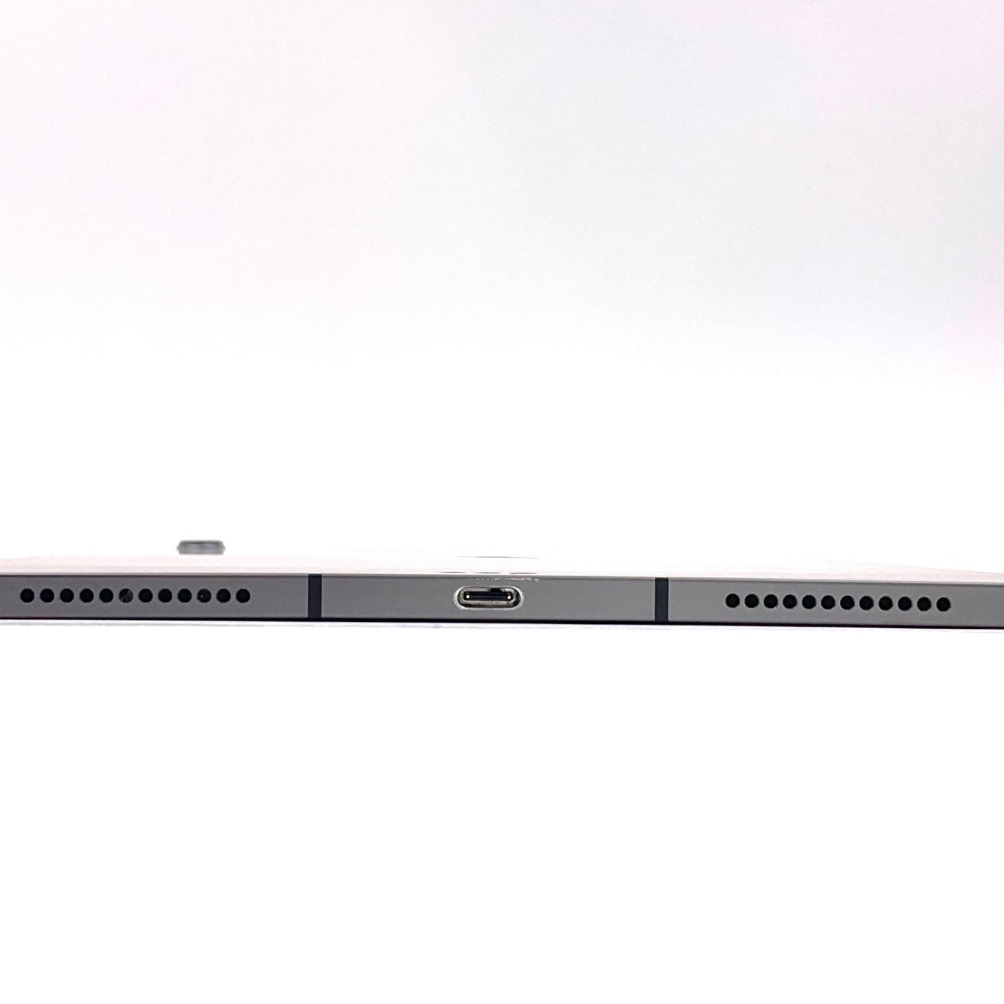 【全額返金保証】【最速発送】Apple iPad Air 10.9インチ 第4世代 64GB スペースグレイ WiFi+Cellular docomo 白ロム 動作確認済