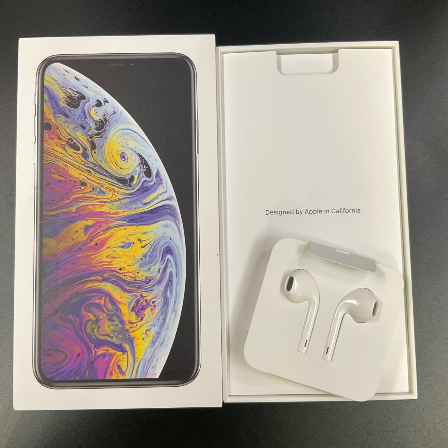 【全額返金保証】【最速発送】Apple iPhone iPhone XS Max 64GB シルバー docomo 白ロム 動作確認済 74%