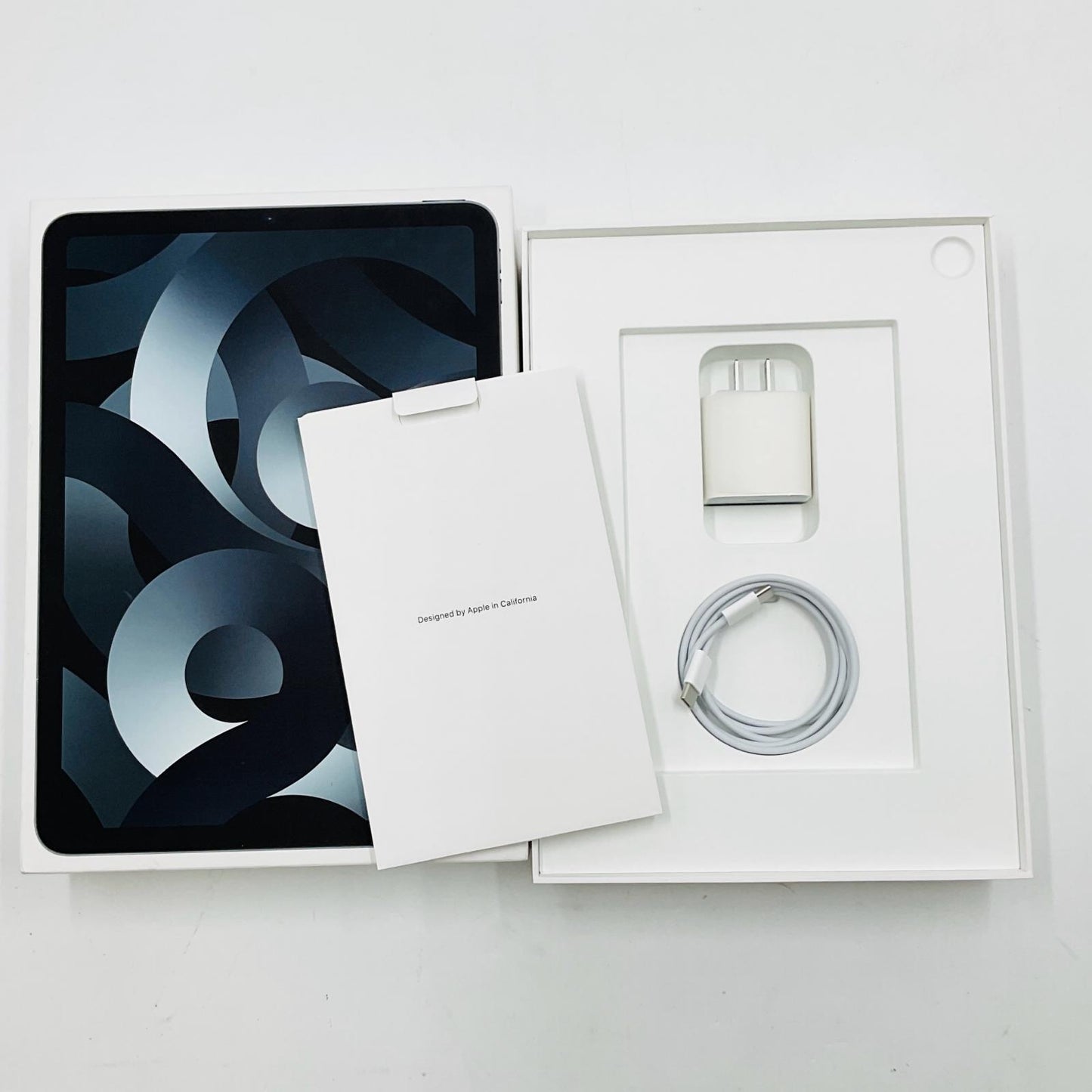 【全額返金保証】【最速発送】Apple iPad Air 10.9インチ 第5世代 64GB スペースグレイ WiFi+Cellular au 白ロム 動作確認済