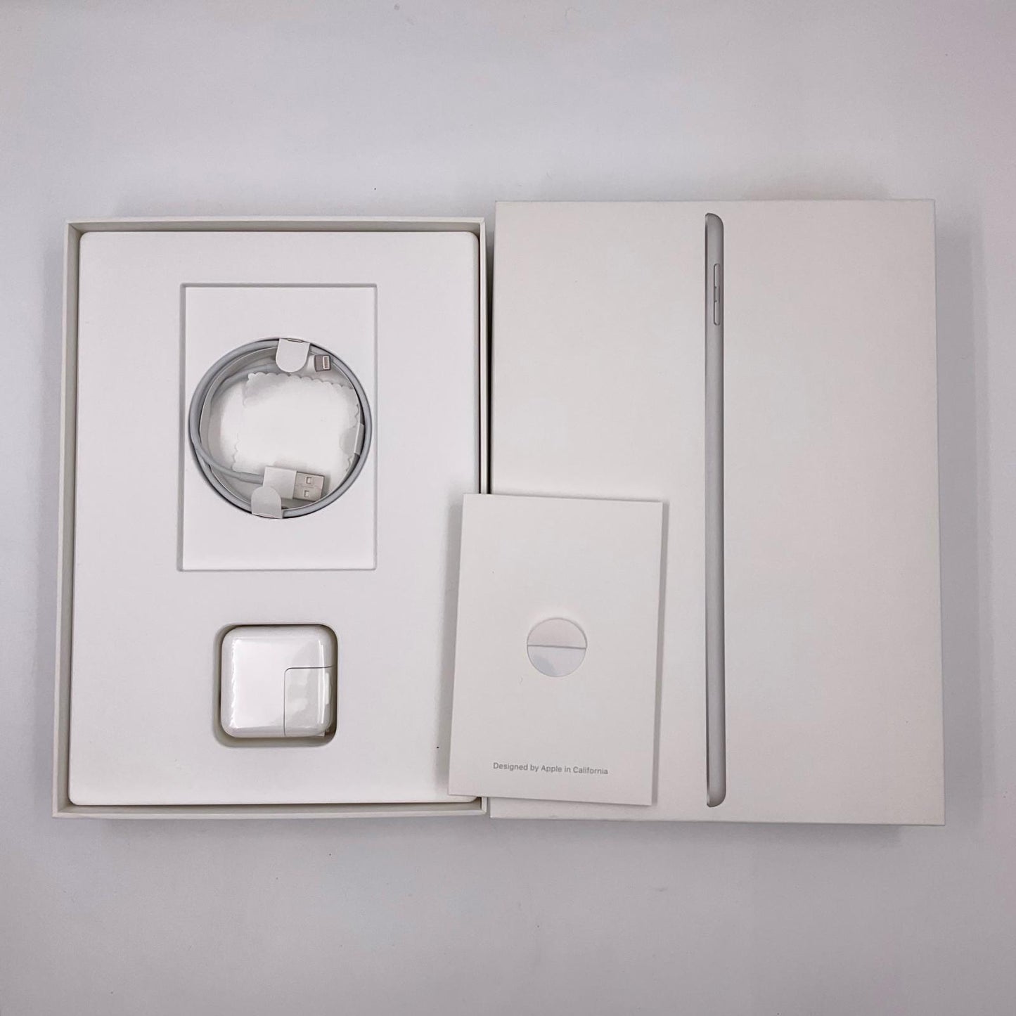 【全額返金保証】【最速発送】Apple iPad iPad 9.7インチ 第5世代 32GB シルバー WiFi+Cellular Softbank 白ロム 美品 動作確認済