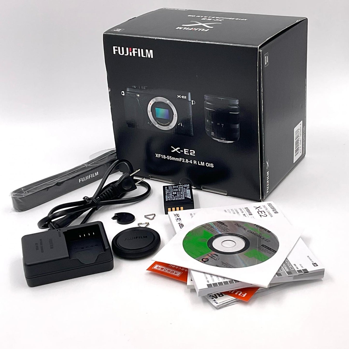 【全額返金保証】【最速発送】FUJIFILM デジタル一眼 X-E2 ボディ ブラック 美品 動作確認済