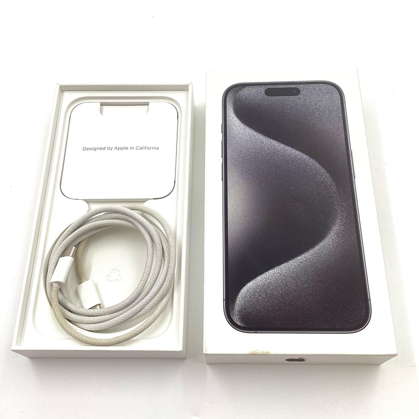 【全額返金保証】【最速発送】Apple iPhone iPhone 15 Pro 256GB ブラックチタニウム SIMフリー 白ロム 動作確認済 80%