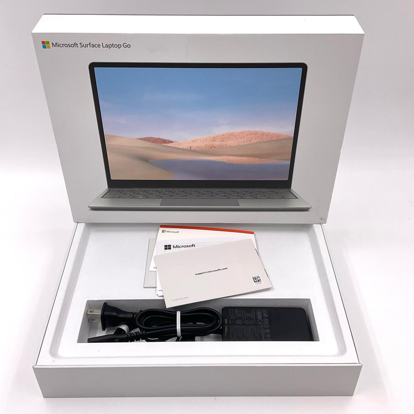 【全額返金保証】【最速発送】Microsoft Surface Laptop Go THJ-00020 Intel(R) Core(TM) i5-1035G1 CPU @ 1.00GHz 8GB M.2 SSD 256GB 98.6% 動作確認済