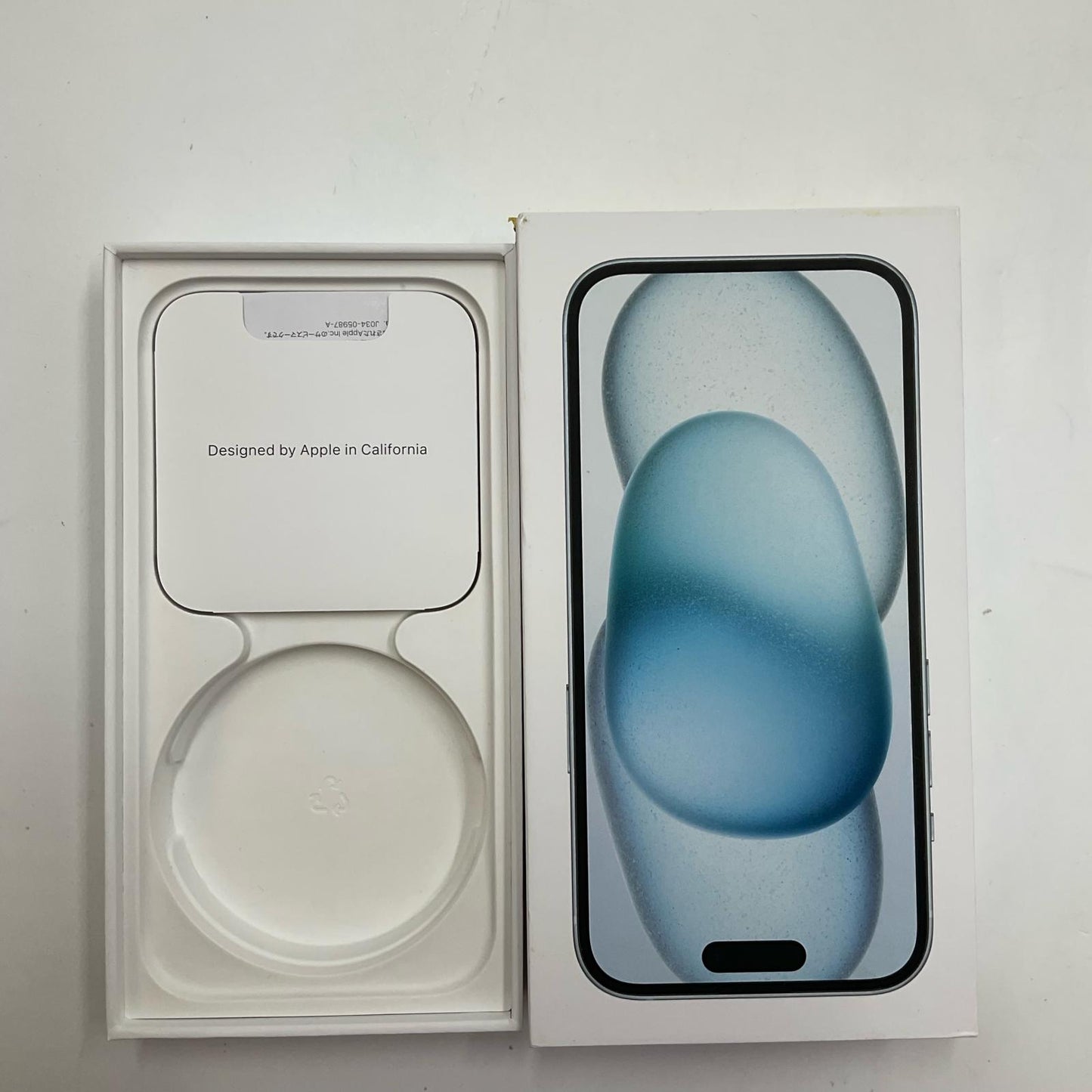【全額返金保証】【最速発送】Apple iPhone iPhone 15 128GB ブルー docomo 白ロム 動作確認済 84%