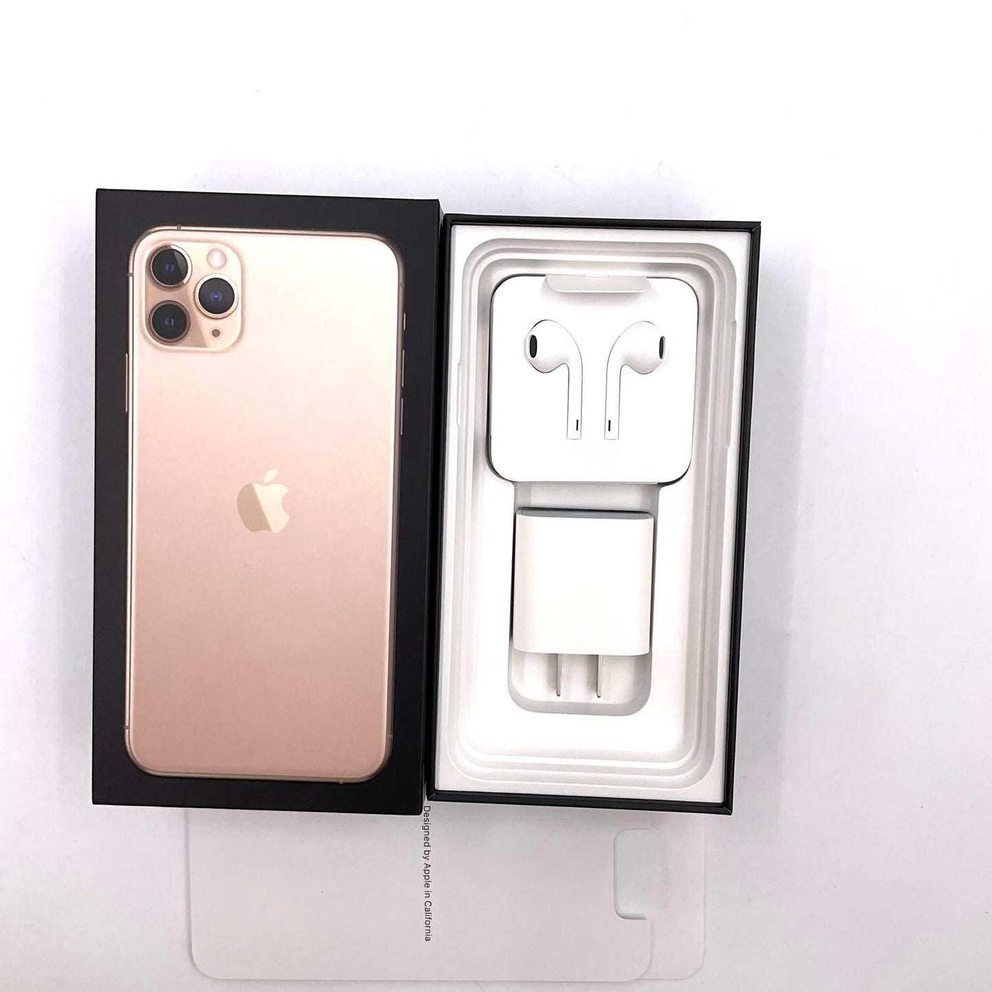 【全額返金保証】【最速発送】Apple iPhone iPhone 11 Pro Max 512GB ゴールド docomo SIMフリー 白ロム 動作確認済 82%