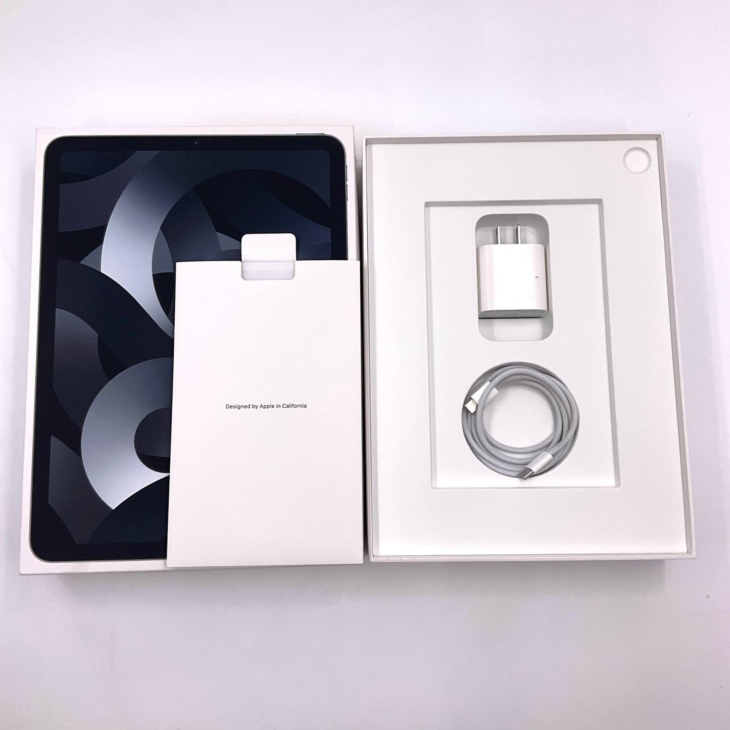 【全額返金保証】【最速発送】Apple iPad Air 10.5インチ 第5世代 256GB スペースグレイ Wi-Fi 動作確認済
