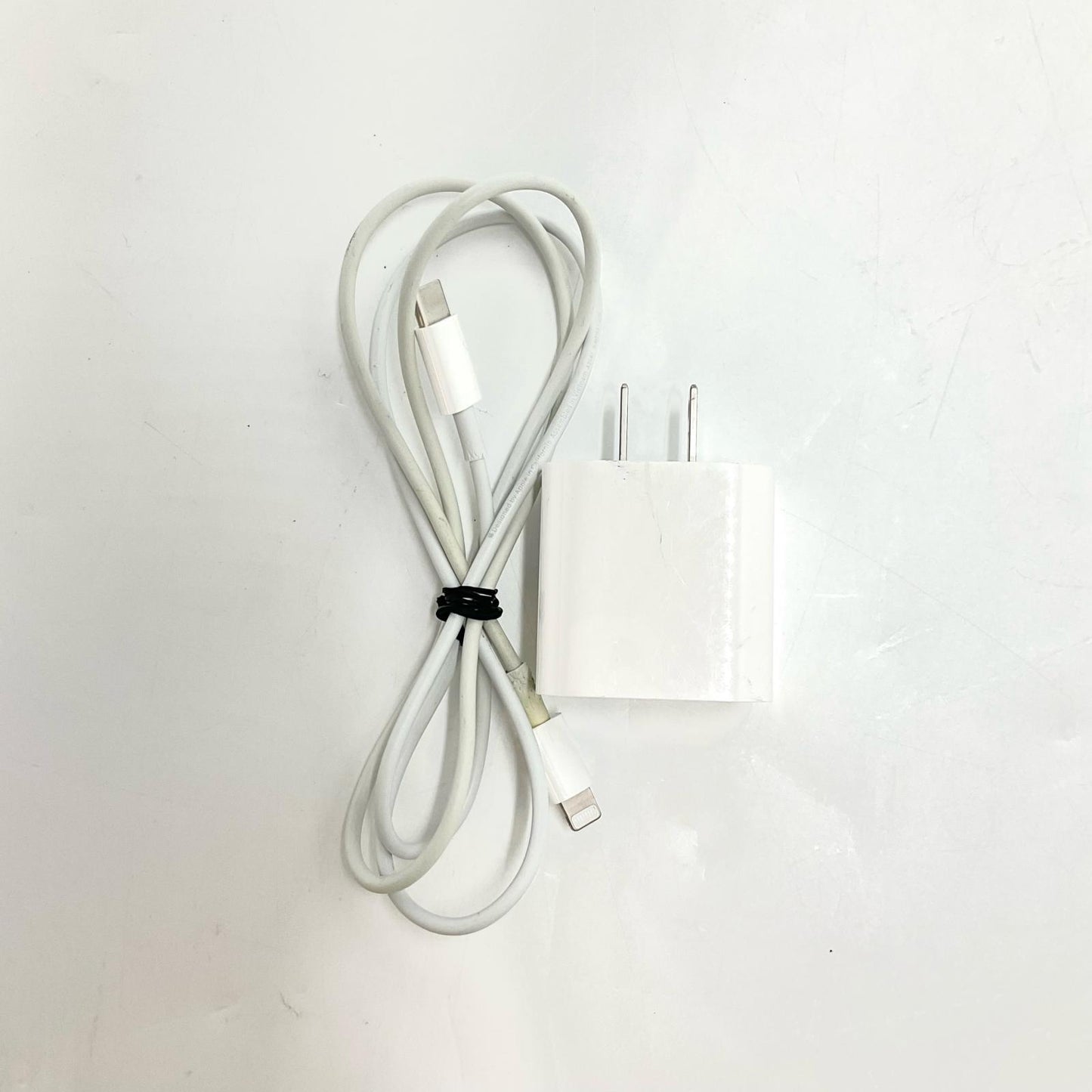 【全額返金保証】【最速発送】Apple iPhone iPhone 13 Pro 128GB グラファイト SIMフリー 白ロム 動作確認済 74%