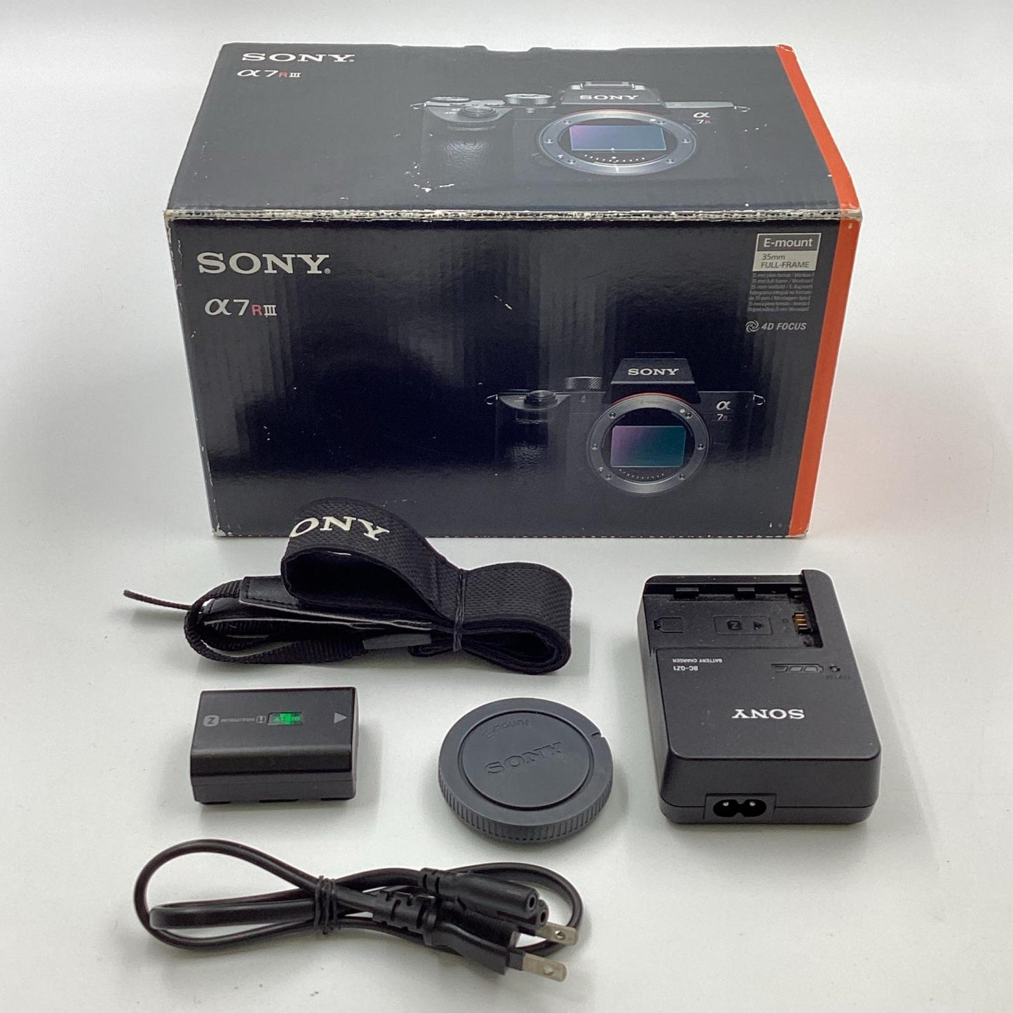 【全額返金保証】【最速発送】Sony デジタル一眼 α7RIII ボディ ILCE-7RM3 ブラック 美品 動作確認済