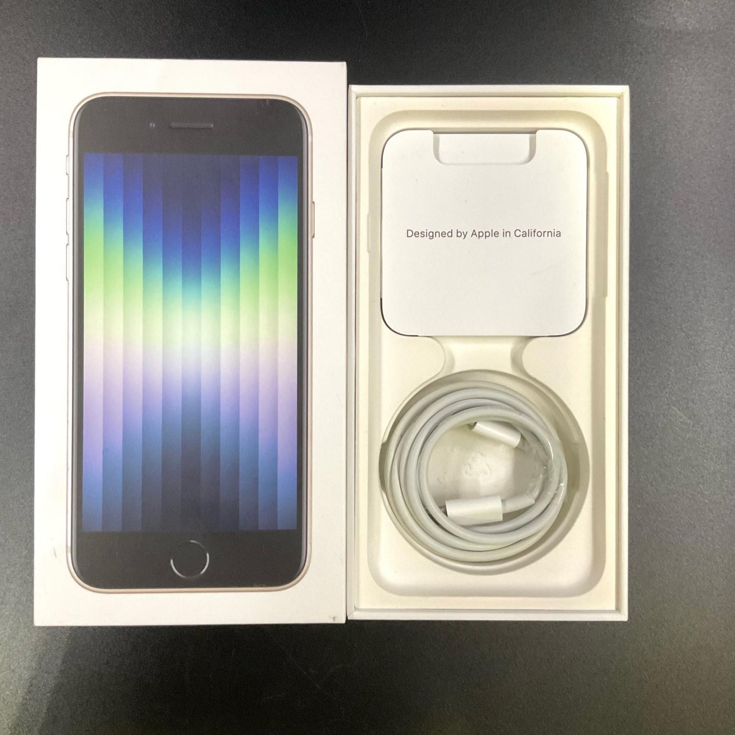 【全額返金保証】【最速発送】Apple iPhone iPhone SE(第3世代) 64GB スターライト docomo 白ロム 超美品 動作確認済 93%