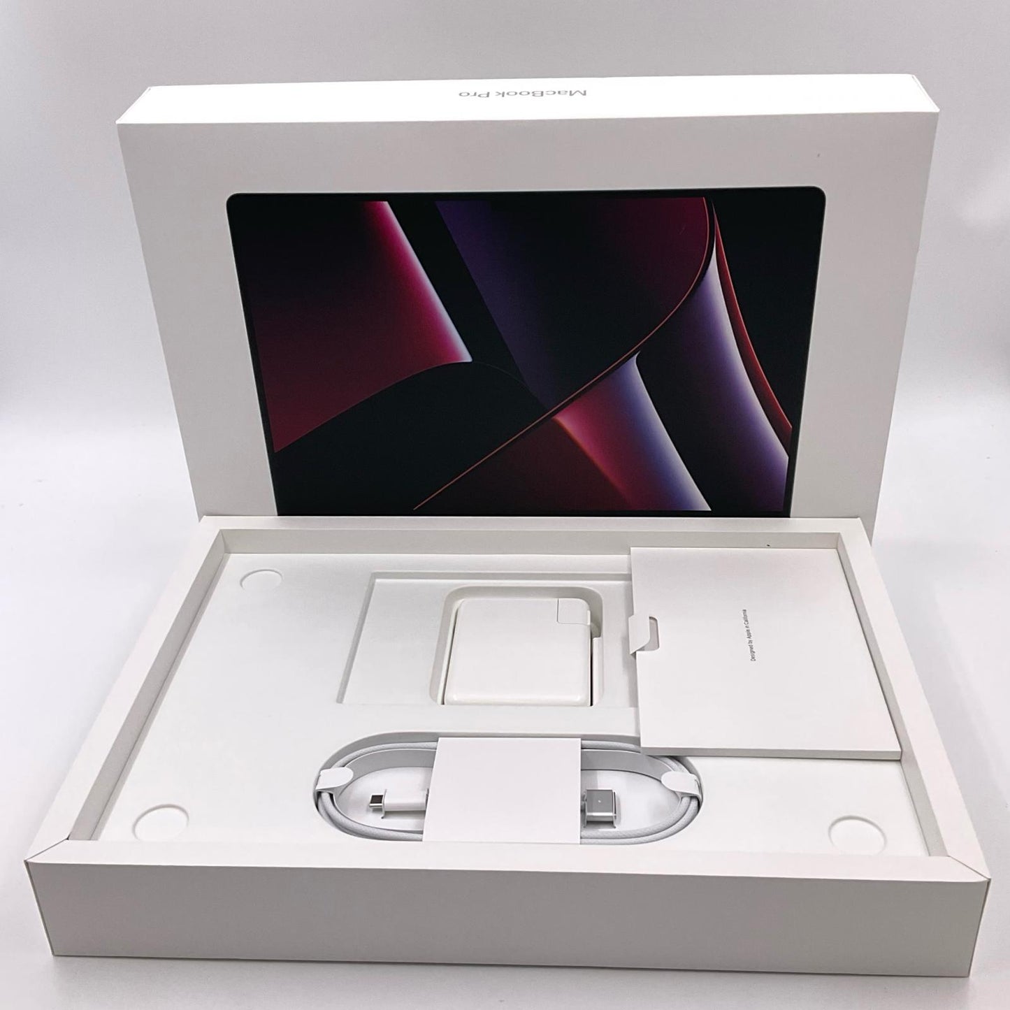 【全額返金保証】【最速発送】Apple MacBook Pro Pro 16インチ 2023 Apple M2 Pro 16GB SSD 512GB スペースグレイ 95% 超美品 動作確認済