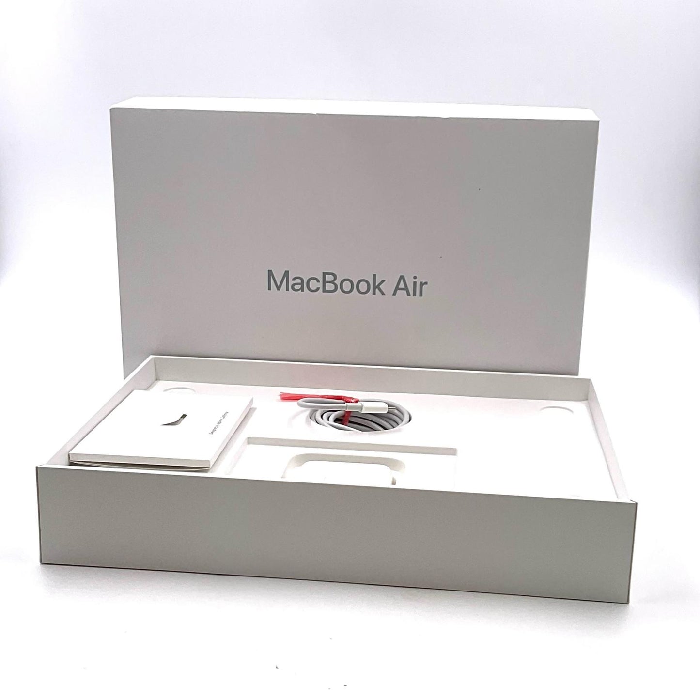 【全額返金保証】【最速発送】Apple MacBook Air 13.3インチ 2019 16.GHz デュアルコア Intel Core i5 16GB SSD 1TB スペースグレイ 91.3% 動作確認済