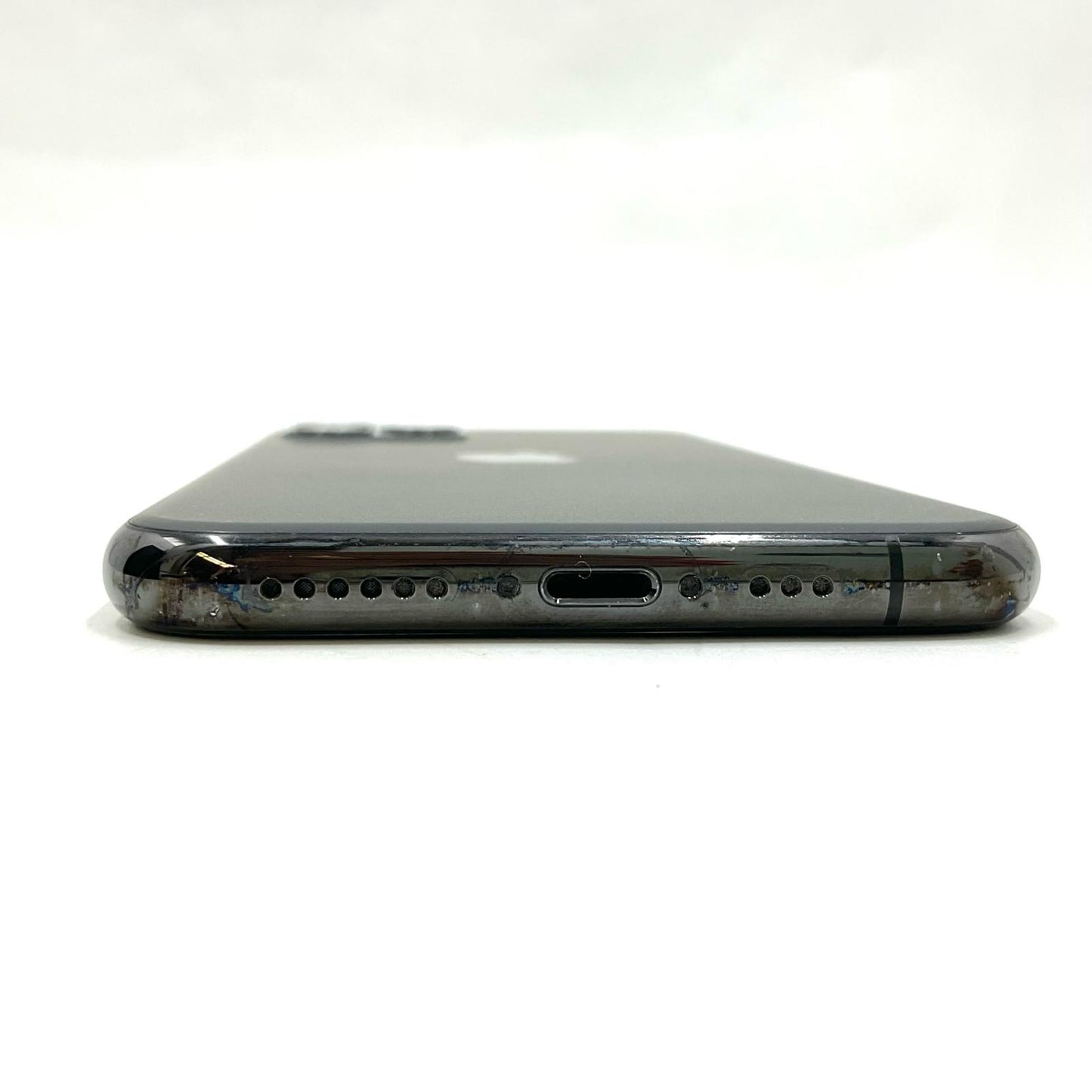 【全額返金保証】【最速発送】Apple iPhone iPhone 11 Pro 256GB スペースグレイ au 白ロム 動作確認済 68%