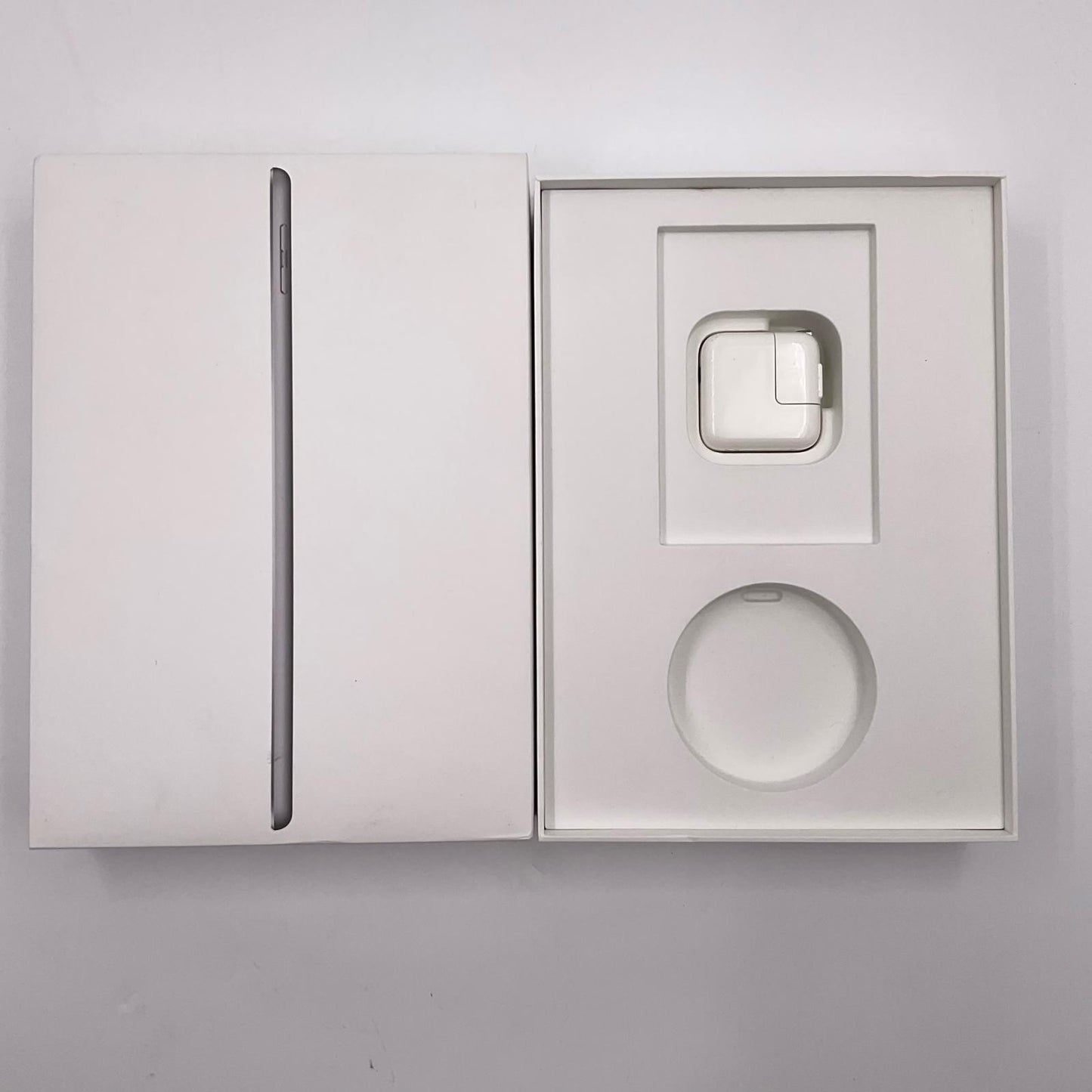 【全額返金保証】【最速発送】Apple iPad iPad 9.7インチ 第6世代 128GB スペースグレイ Wi-Fi 動作確認済