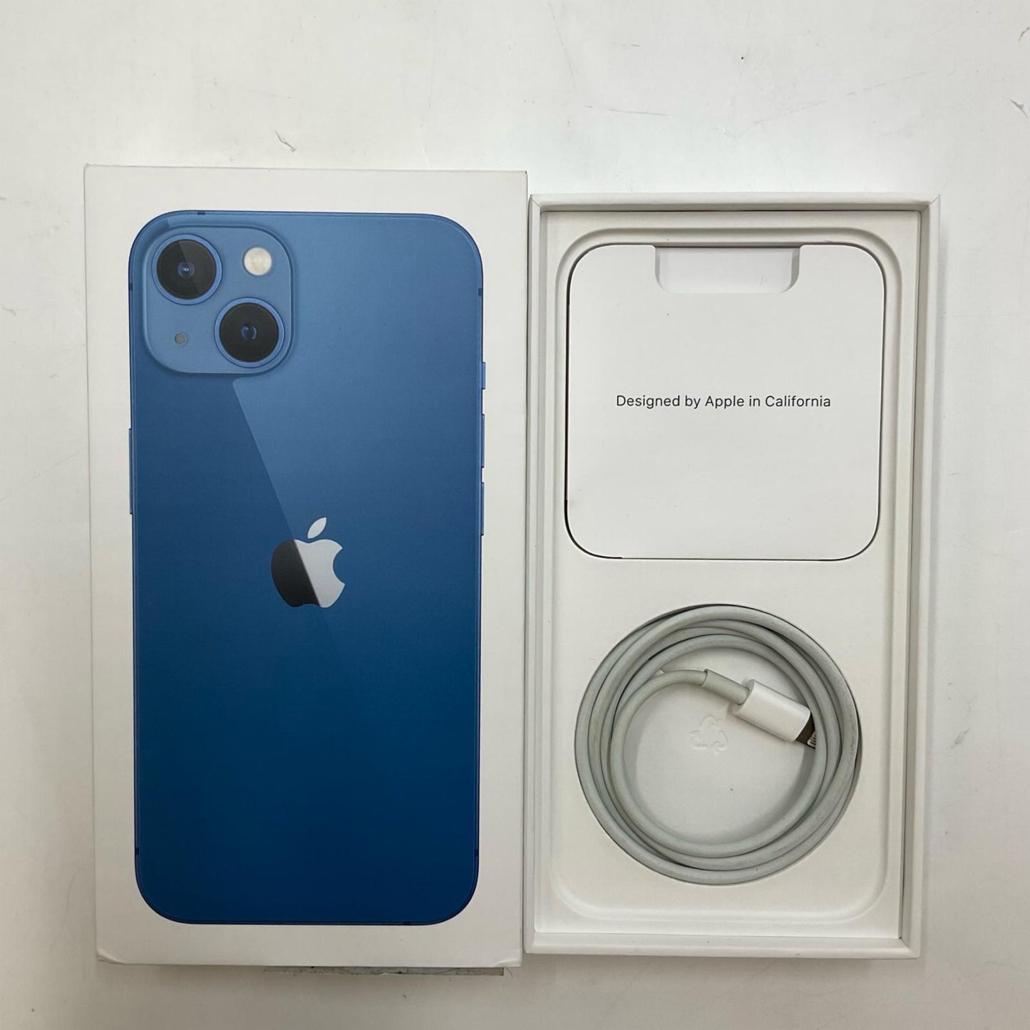 【全額返金保証】【最速発送】Apple iPhone iPhone 13 128GB ブルー au 白ロム 動作確認済 87%