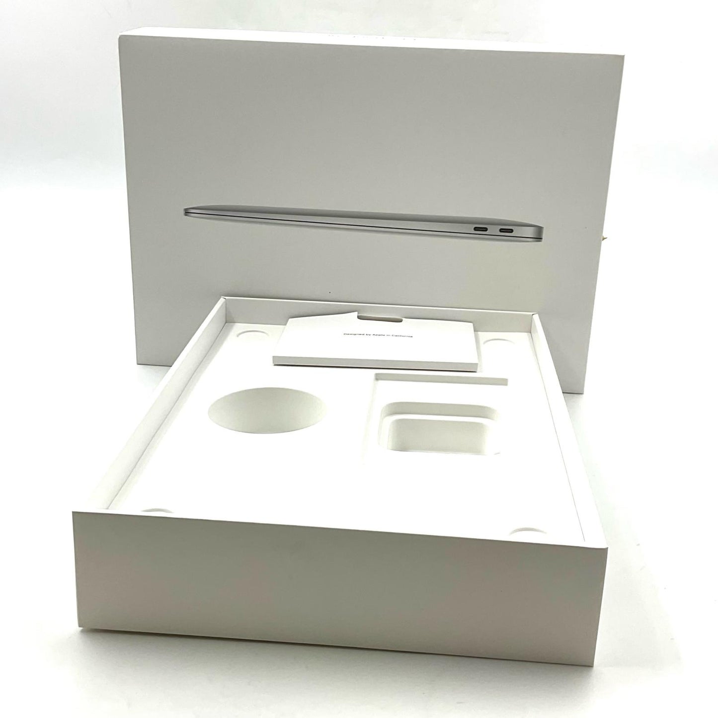 【全額返金保証】【最速発送】Apple MacBook Air 13インチ 2020 Apple M1 8GB SSD 256GB シルバー 100% 美品 動作確認済