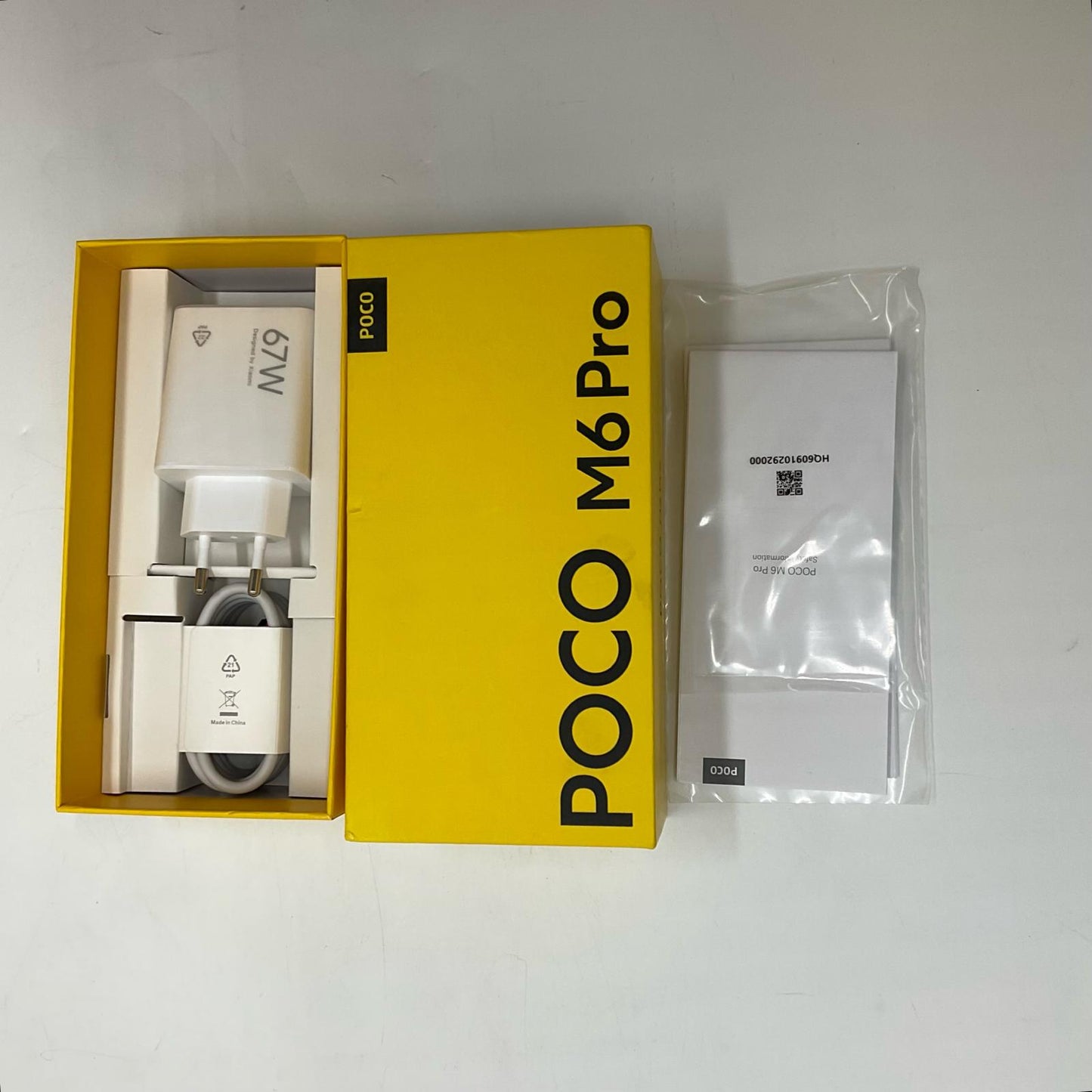 【全額返金保証】【最速発送】Xiaomi POCO M6 Pro 256GB SIMフリー 2312FPCA6G 白ロム 動作確認済