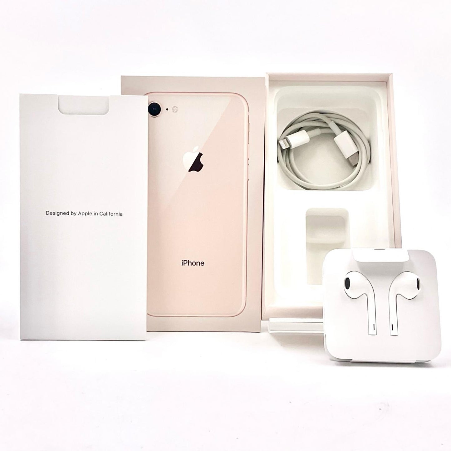【全額返金保証】【最速発送】Apple iPhone iPhone 8 64GB ゴールド docomo 白ロム 動作確認済 84%