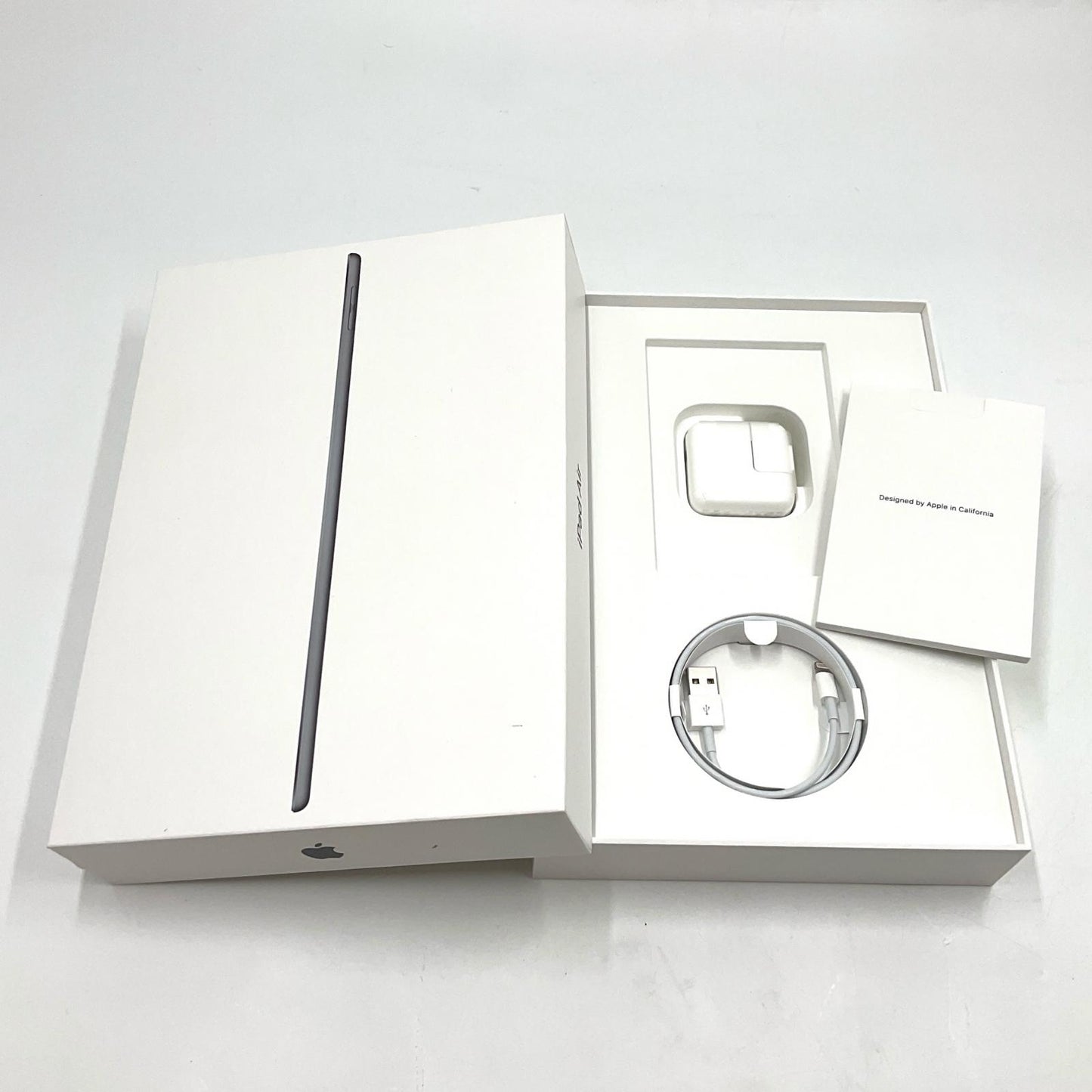 【全額返金保証】【最速発送】Apple iPad Air 10.5インチ 第3世代 256GB スペースグレイ Wi-Fi 動作確認済