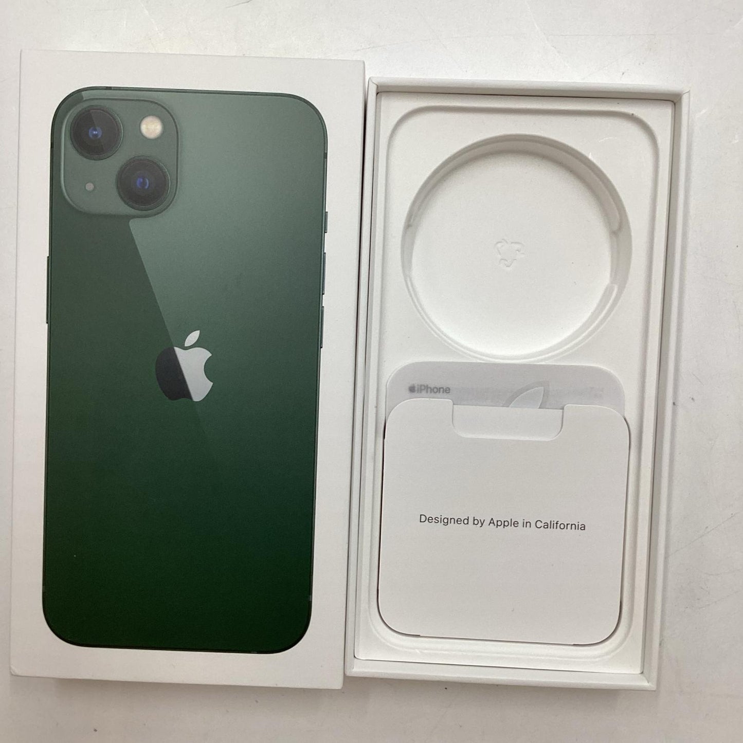 【全額返金保証】【最速発送】Apple iPhone iPhone 13 256GB グリーン docomo SIMフリー 白ロム 動作確認済 76%