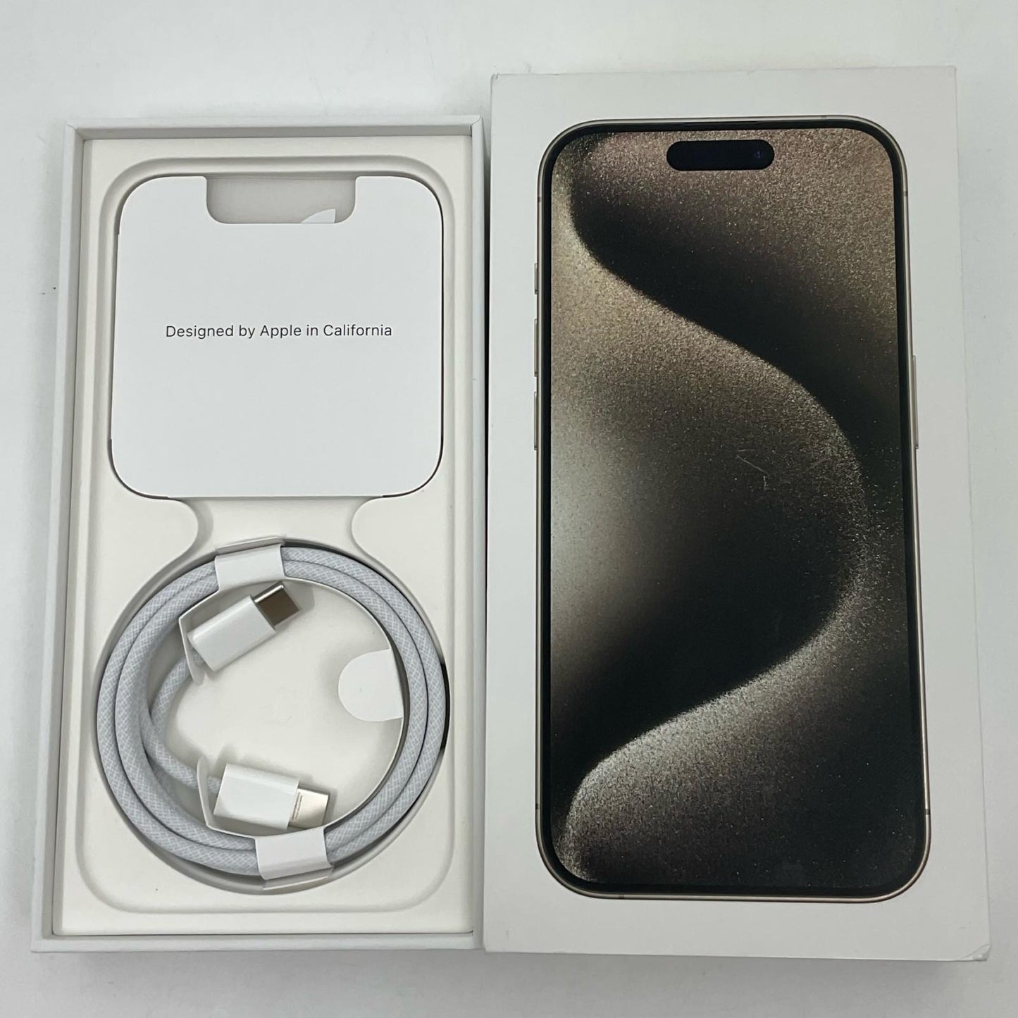 【全額返金保証】【最速発送】Apple iPhone iPhone 15 Pro 128GB ナチュラルチタニウム SIMフリー 白ロム 美品 動作確認済 92%