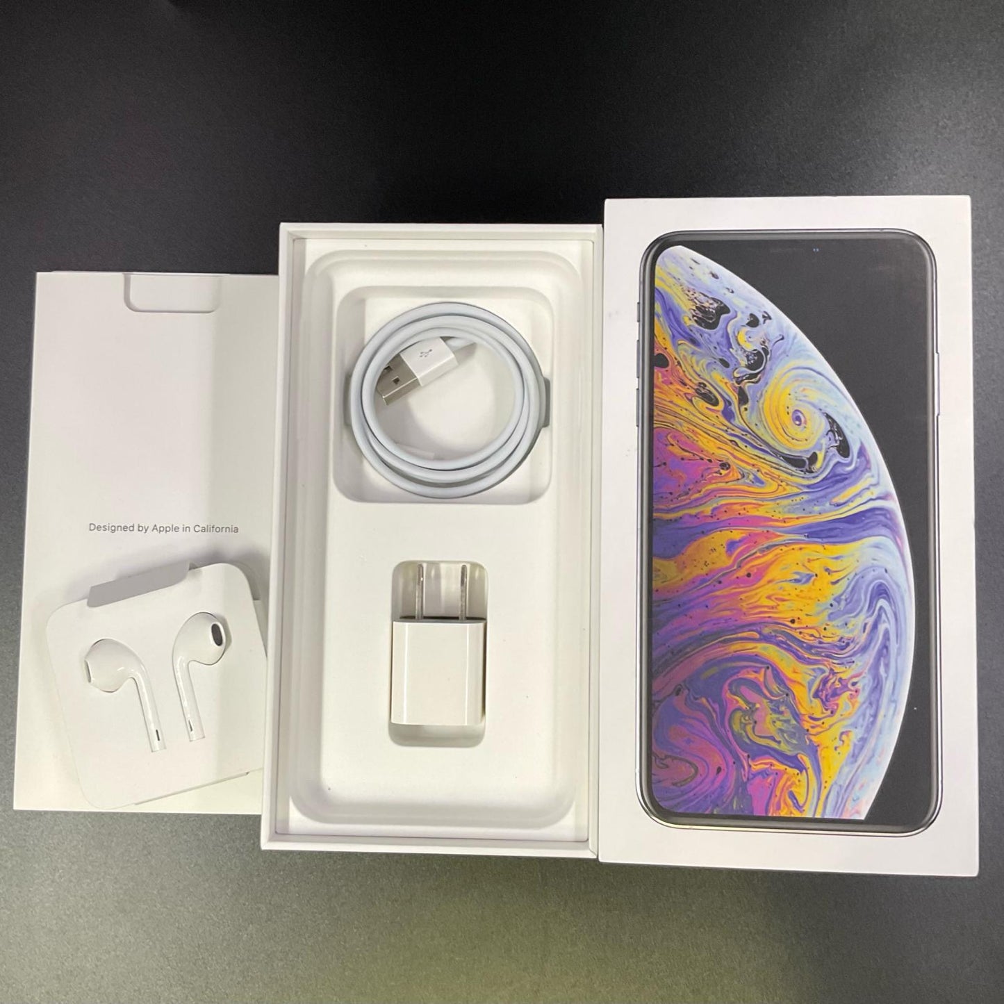 【全額返金保証】【最速発送】Apple iPhone iPhone XS Max 256GB シルバー SIMフリー 白ロム 動作確認済 77%