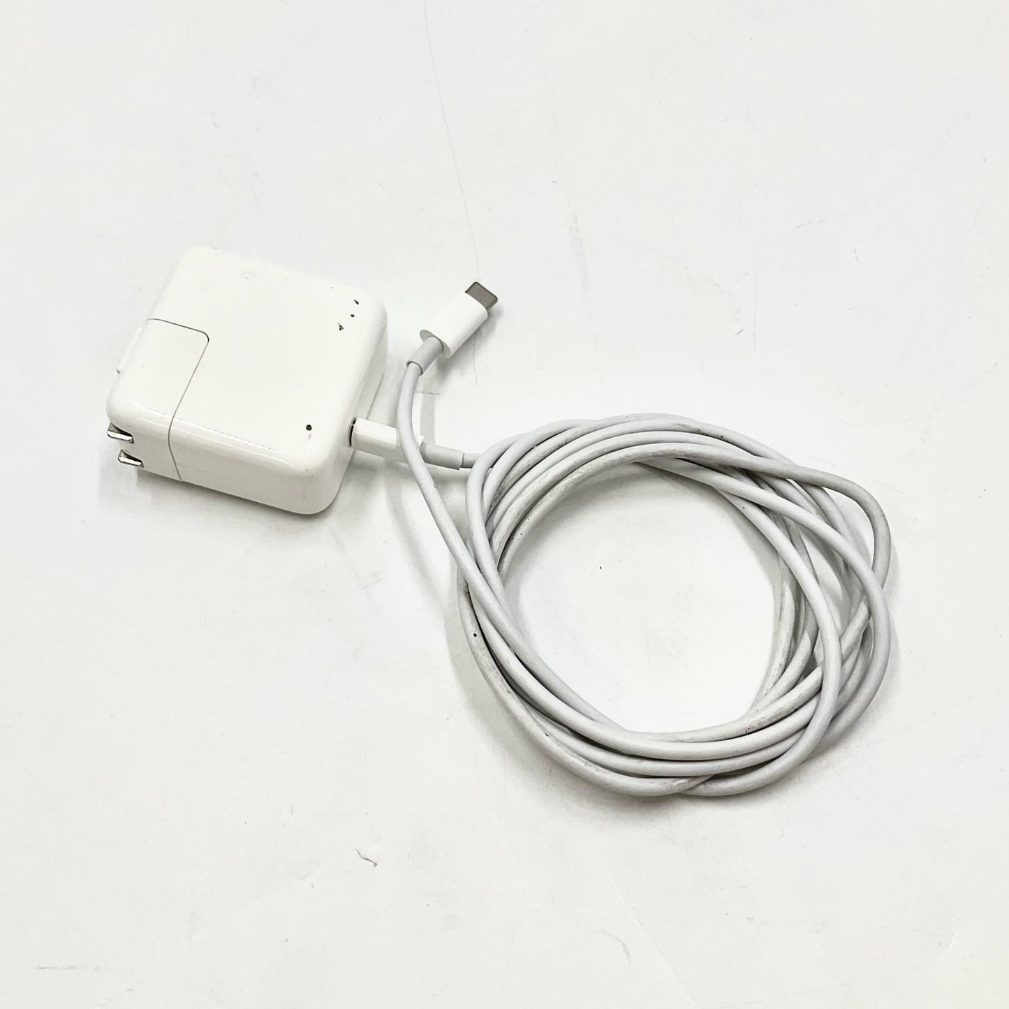 【全額返金保証】【最速発送】Apple MacBook Air 13.3インチ 2020 1.1 GHz デュアルコアIntel Core i3 8GB SSD 256GB シルバー 78.6% 動作確認済